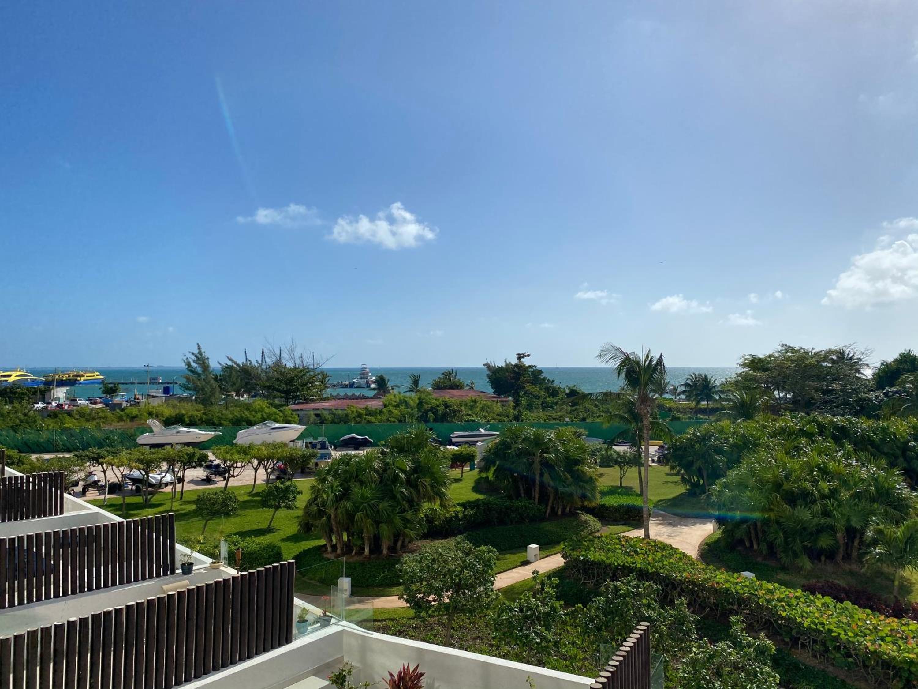 Hotel Beachfront Loft Amara Cancun