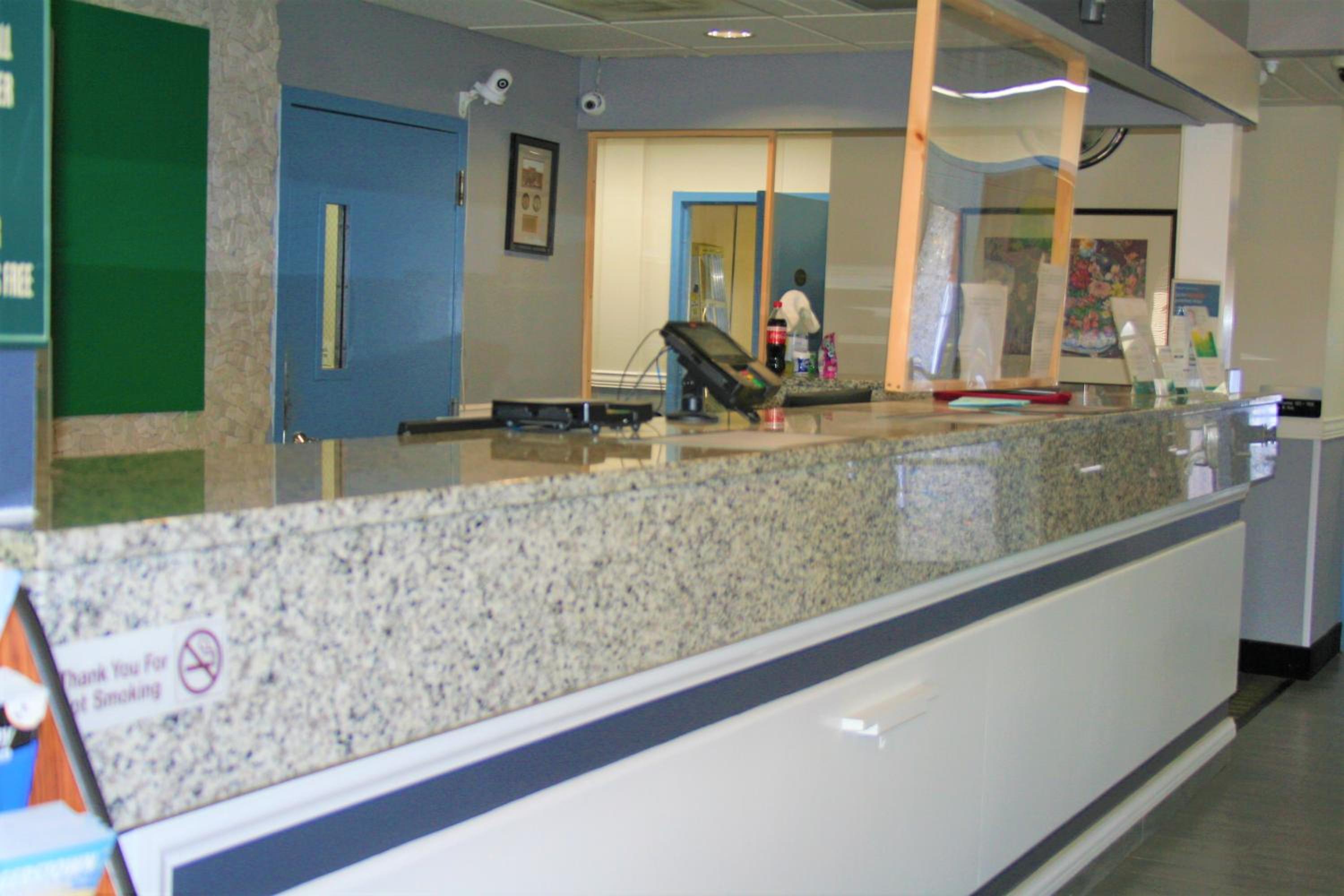 Quality Inn  Suites Kearneysville - Martinsburg - Property Image 7