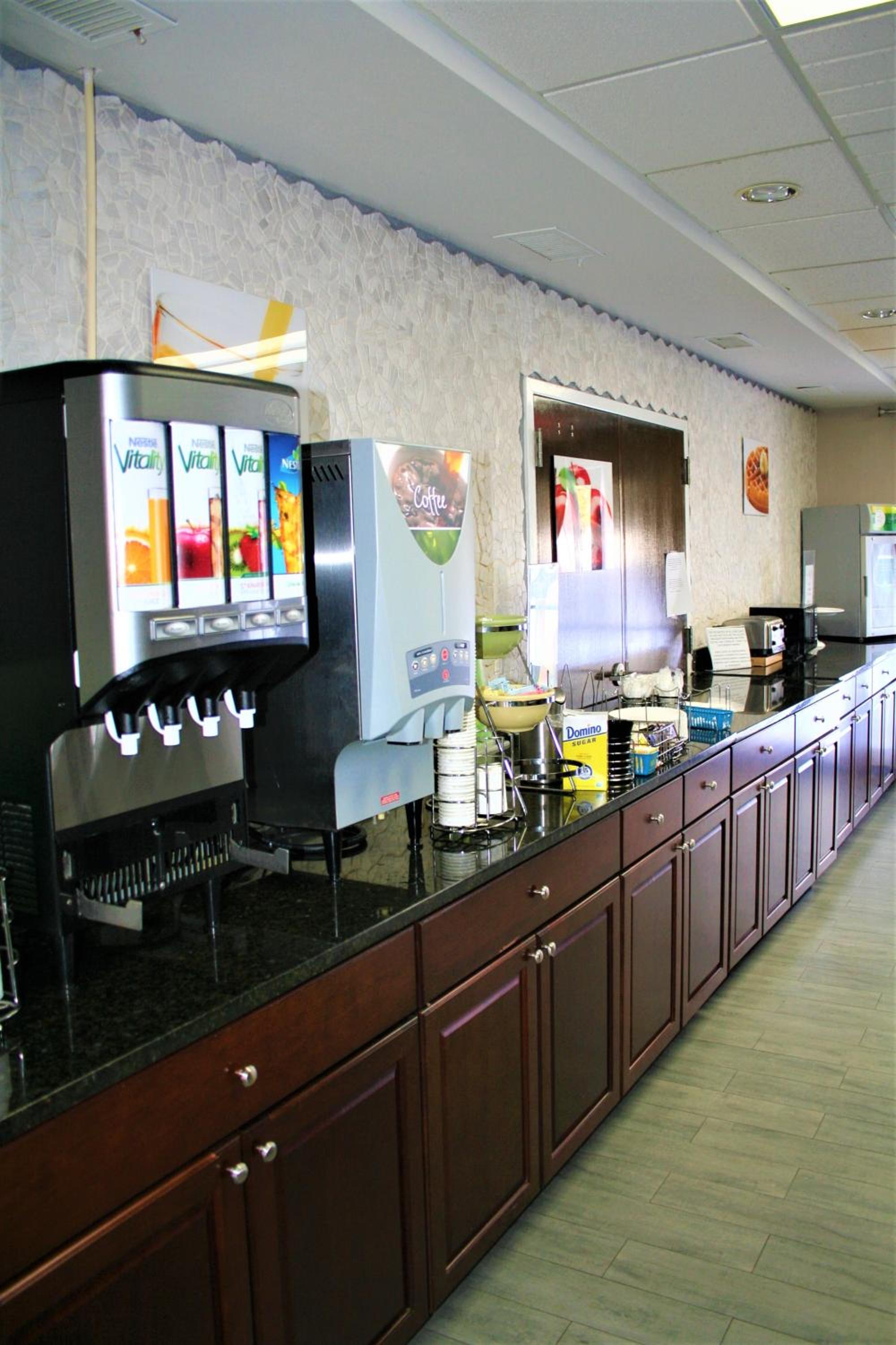 Quality Inn  Suites Kearneysville - Martinsburg - Property Image 5