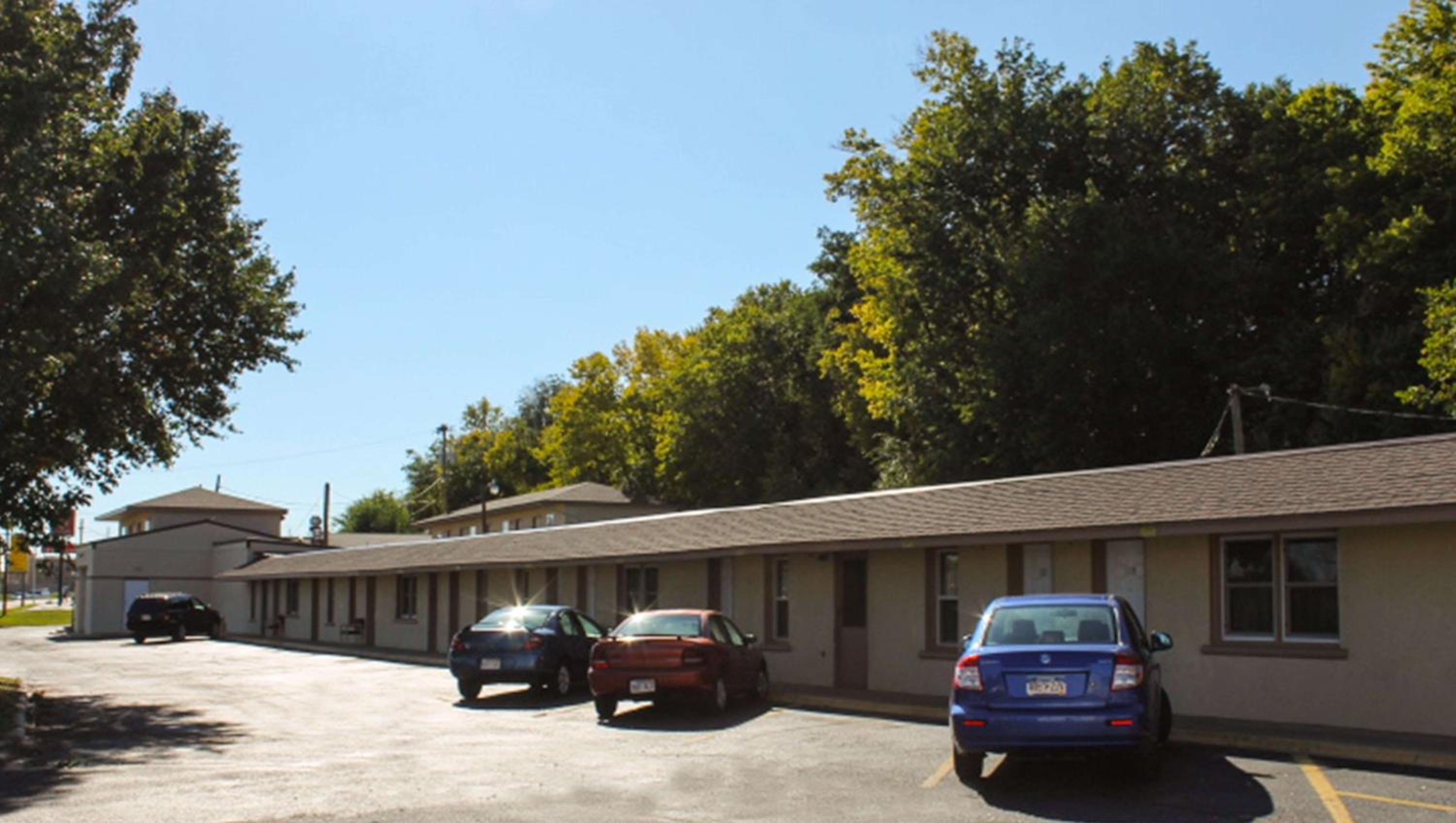Golden Wheat Budget Host Inn Junction City view 5