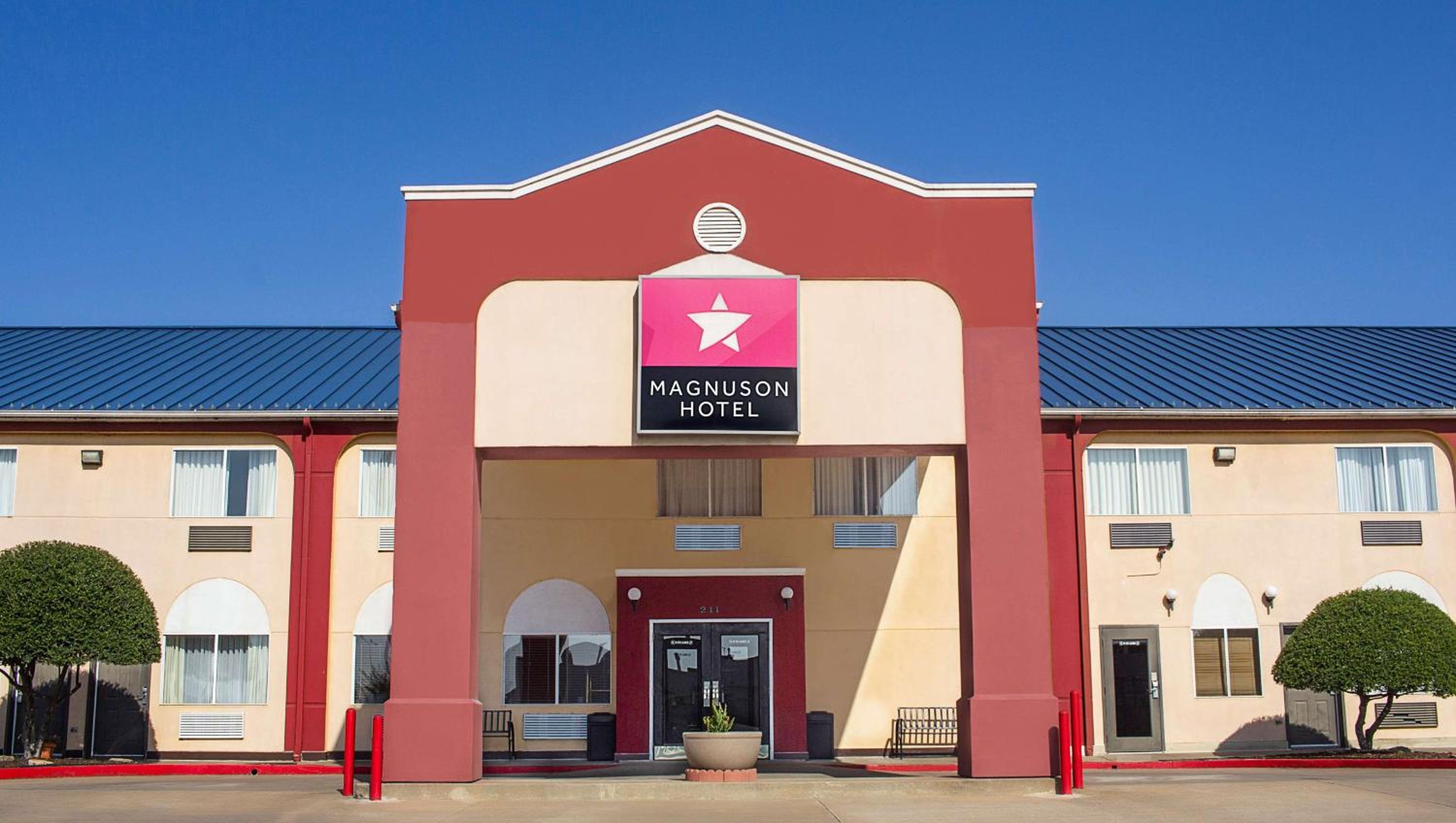 Hotel Magnuson Hotel Sand Springs – Tulsa West - Image 1