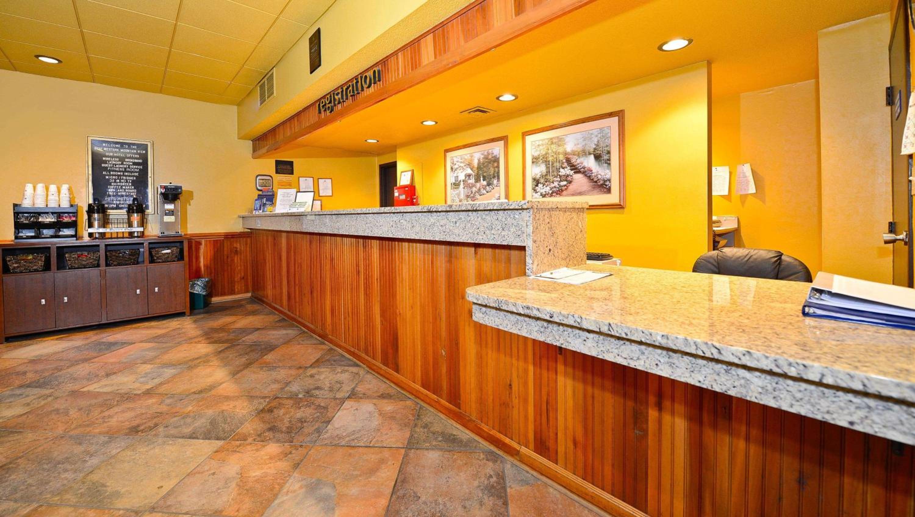 Hotel Red Rose by Townhouse Covington I-64
