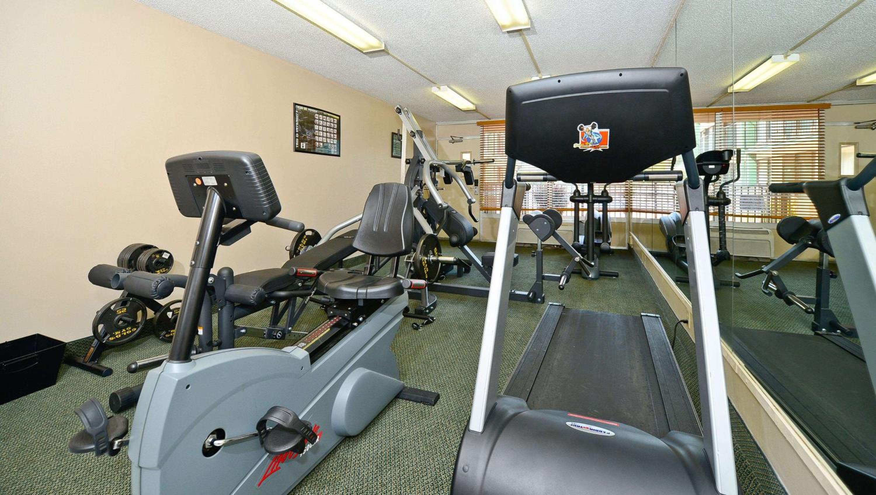 Hotel Red Rose by Townhouse Covington I-64