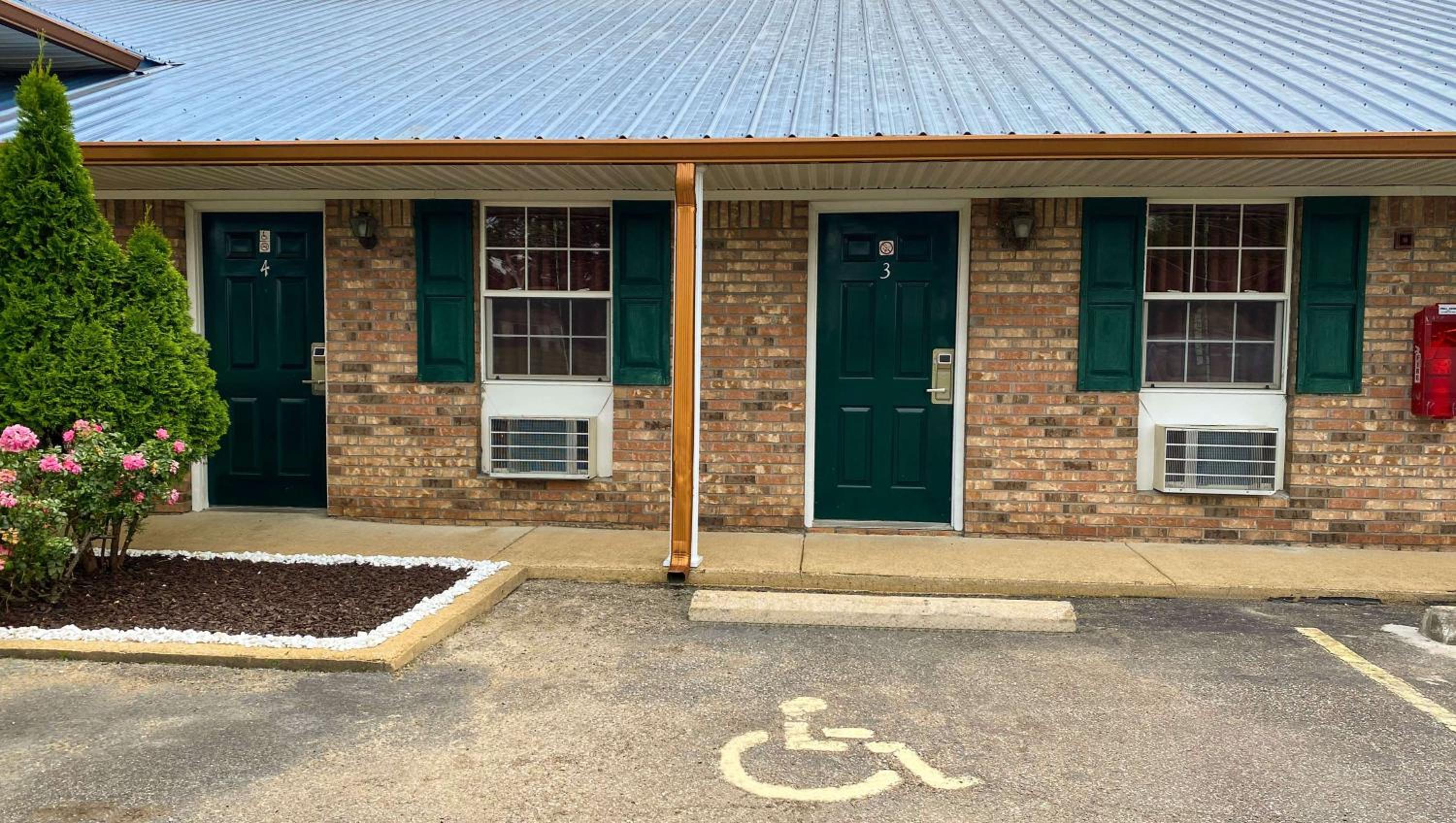Rama Inn Bells - Jackson West Hwy 412