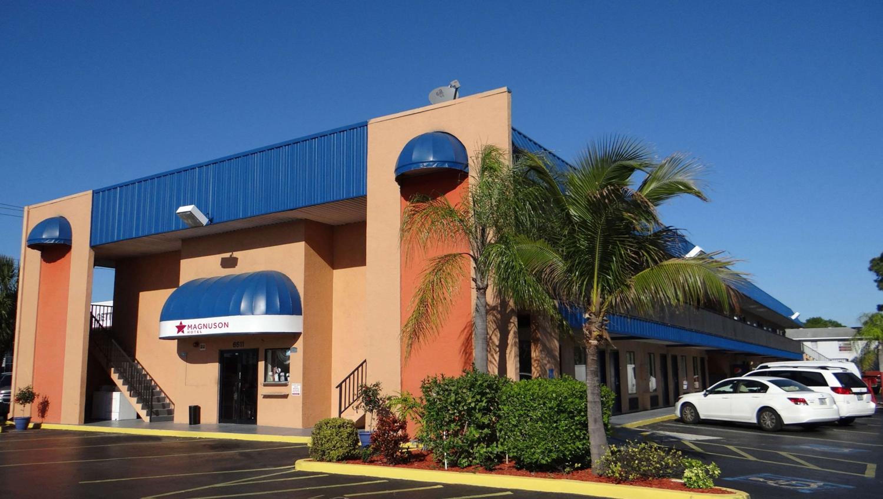 Miscellaneous Market Vacations - Magnuson Hotel Bradenton - Property Image 1