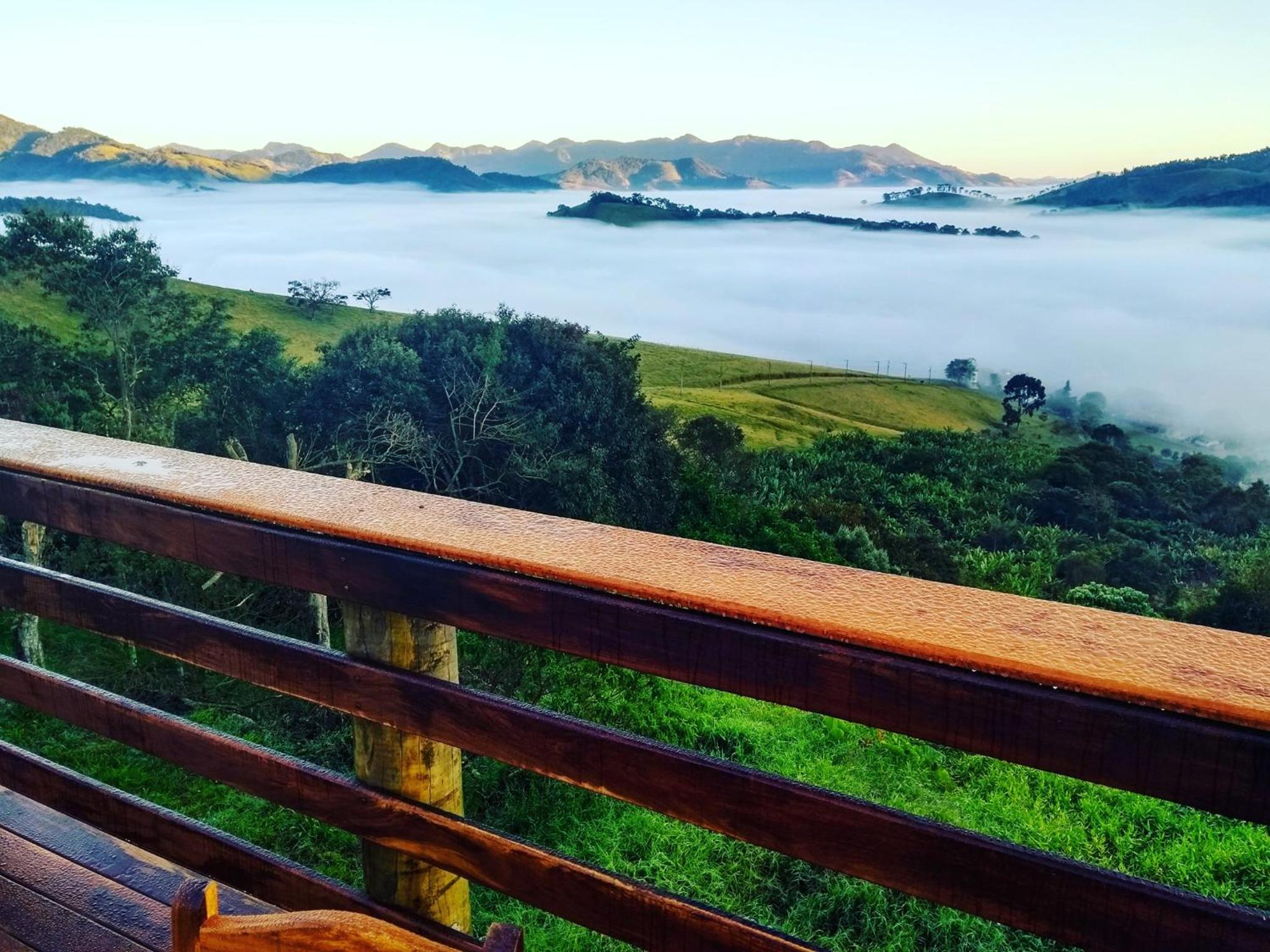 Tocas do Lago
