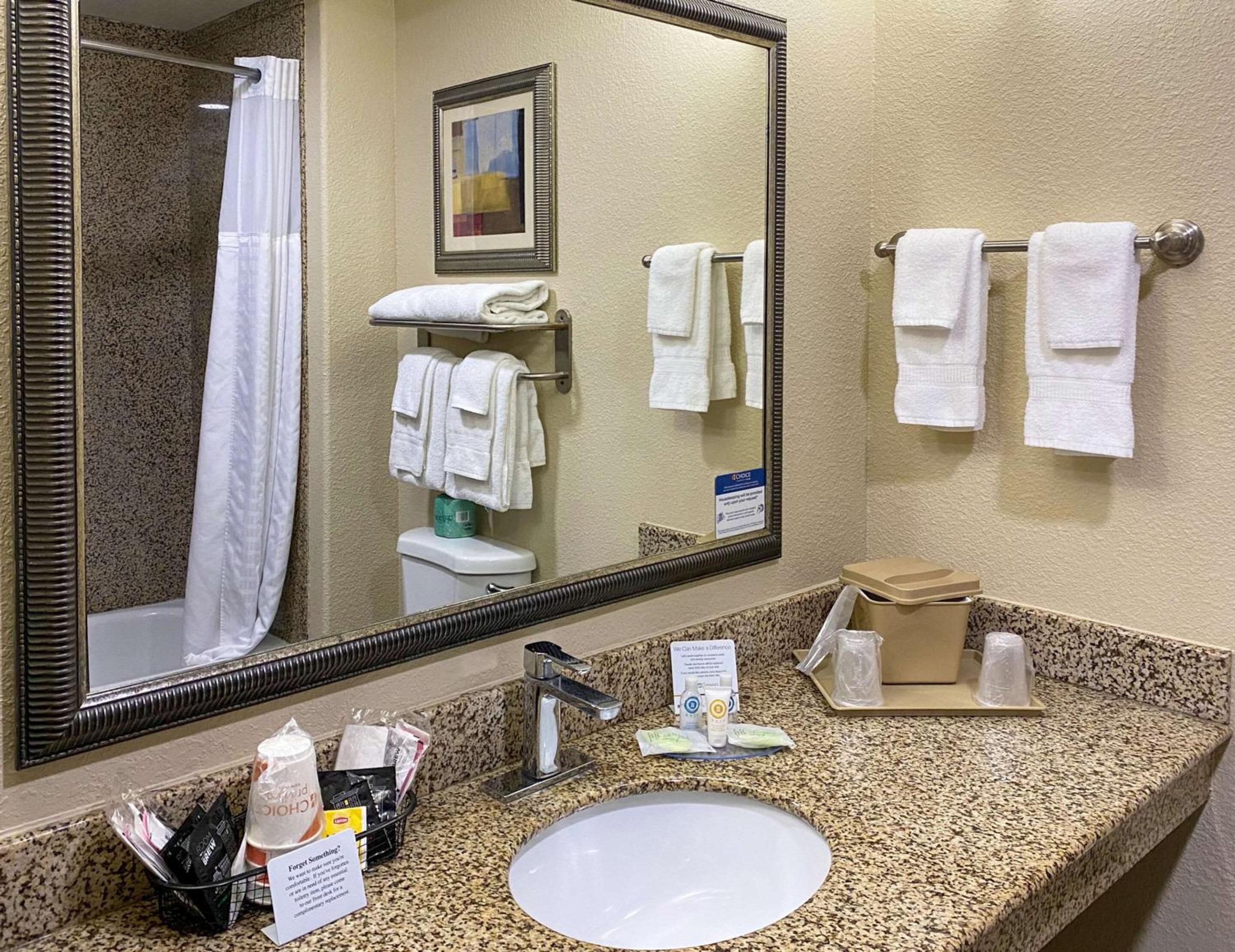 Comfort Suites Kings Bay Naval Base Area