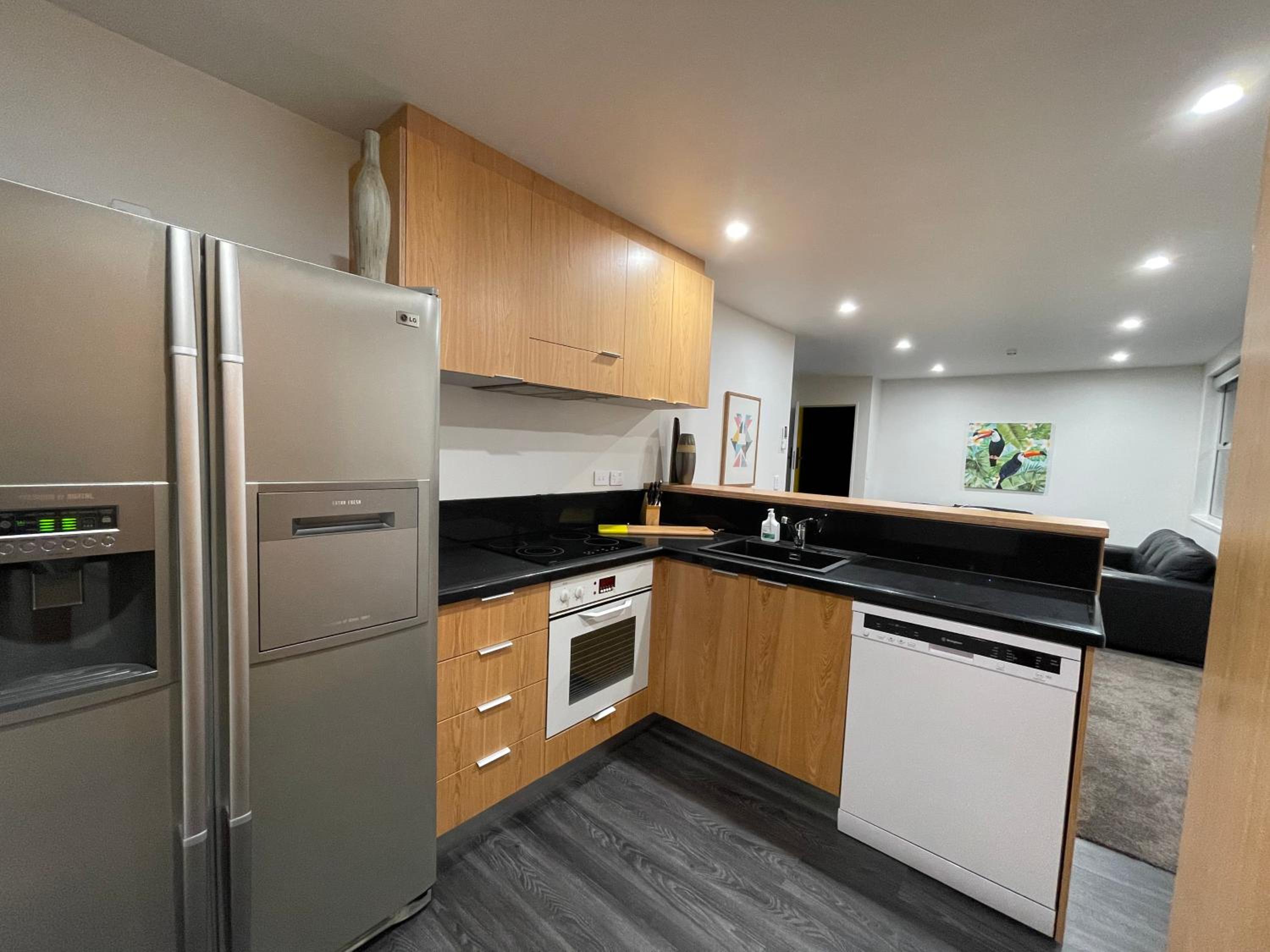 Plymouth Central City 2 Bedroom Apartments view 5