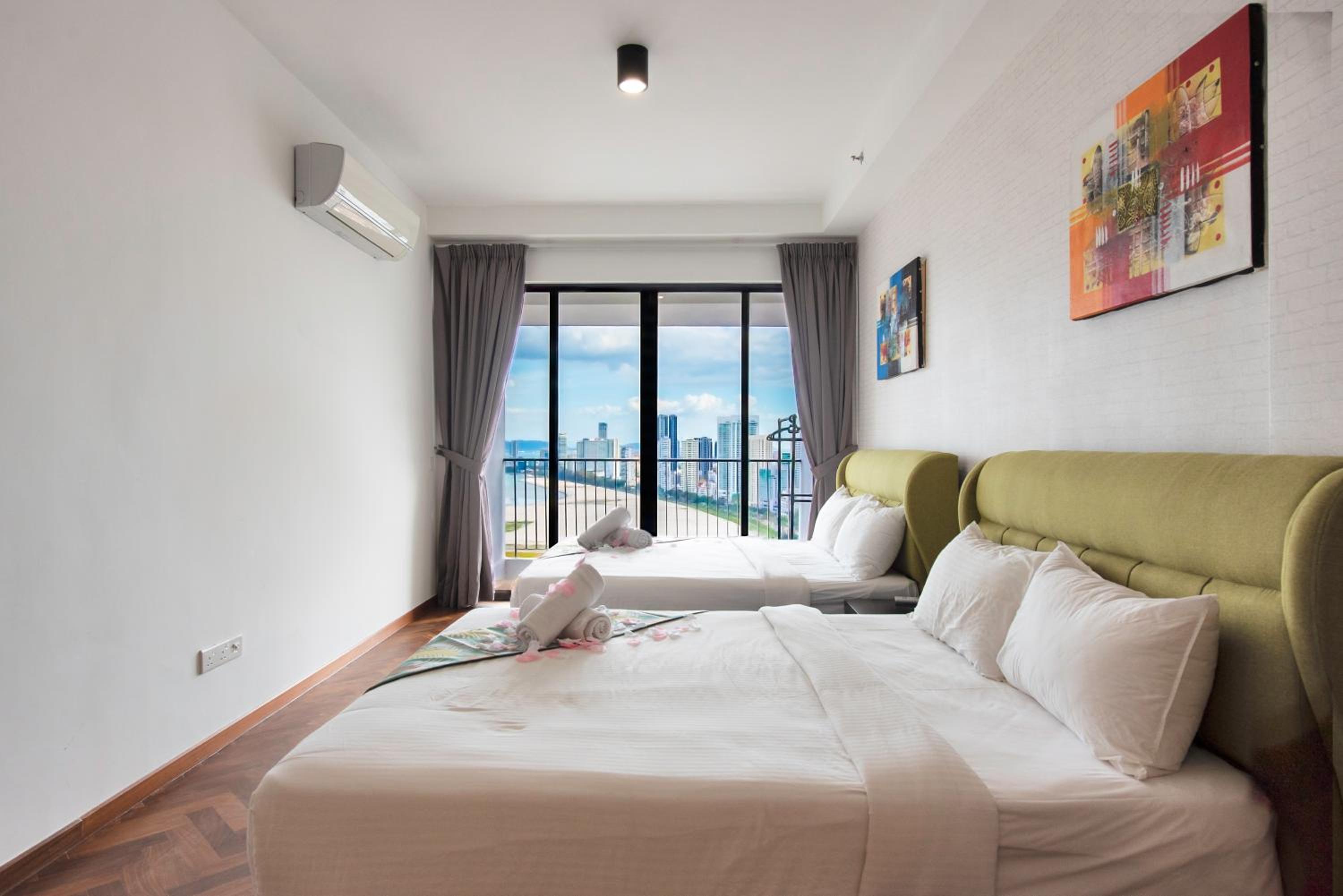 Hotel The Landmark by Katana - Your Home Away From Home - Image 1