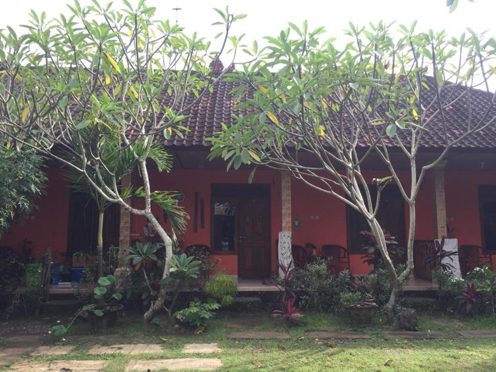 Made Roejas Homestay