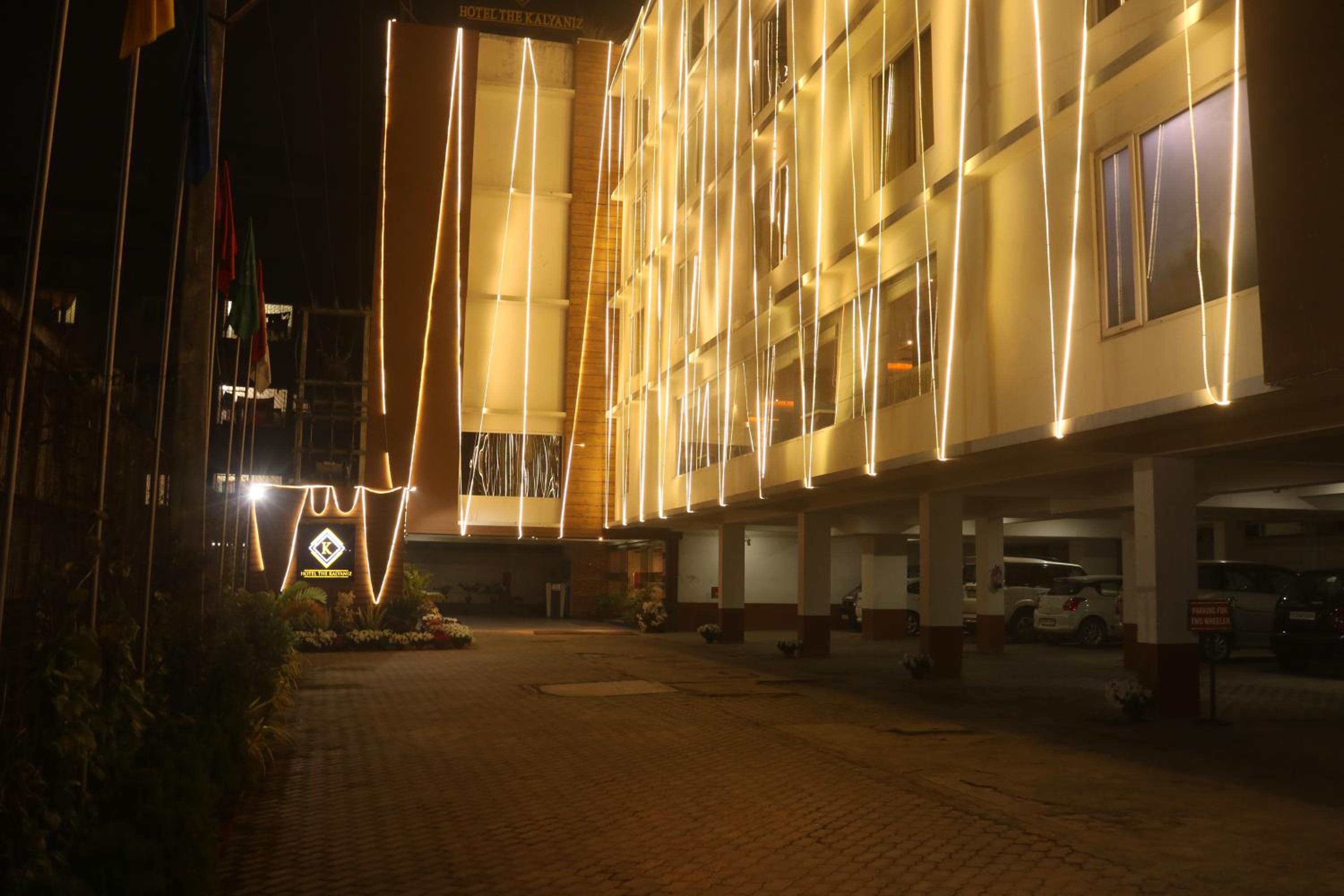HOTEL THE KALYANIZ