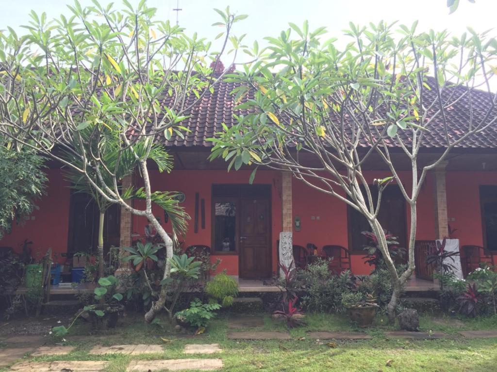 Made Roejas Homestay