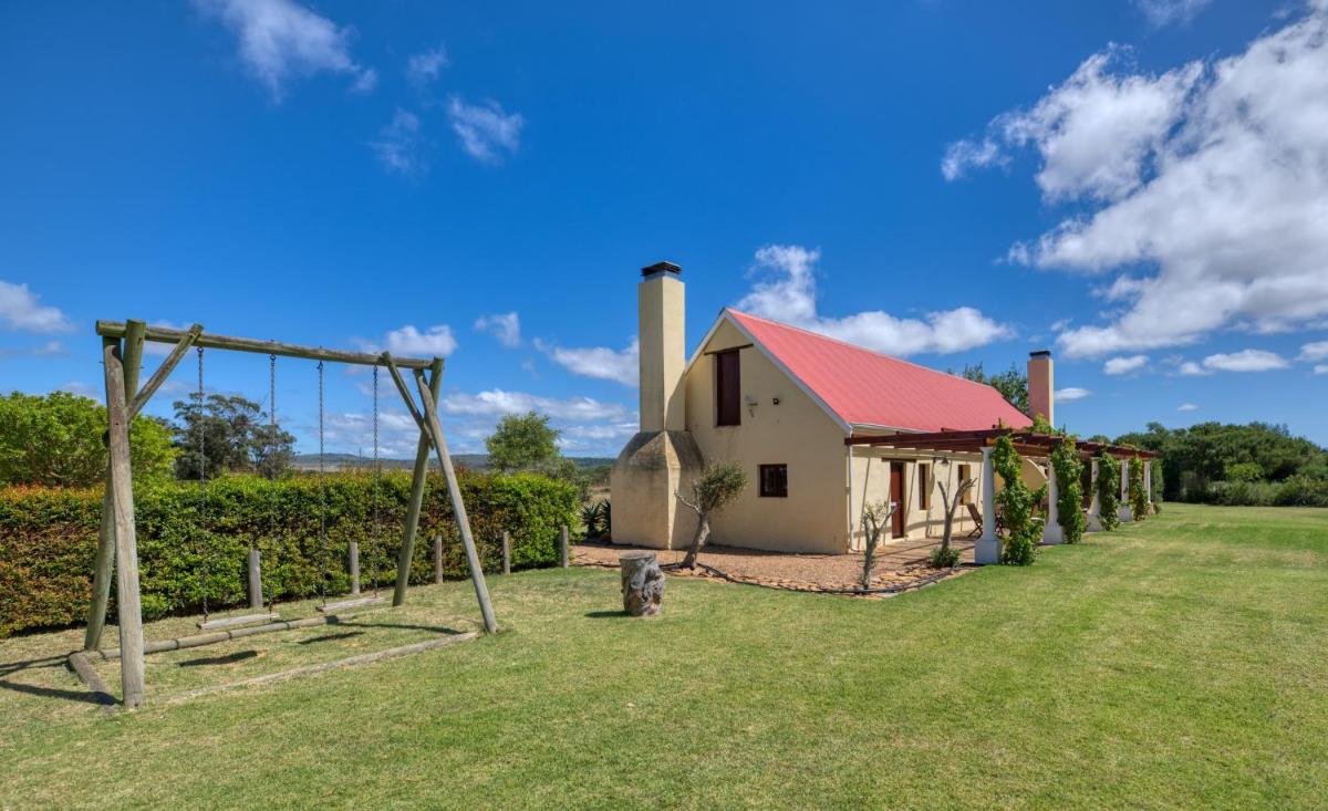 Strandveld Vineyards Cottages view 5