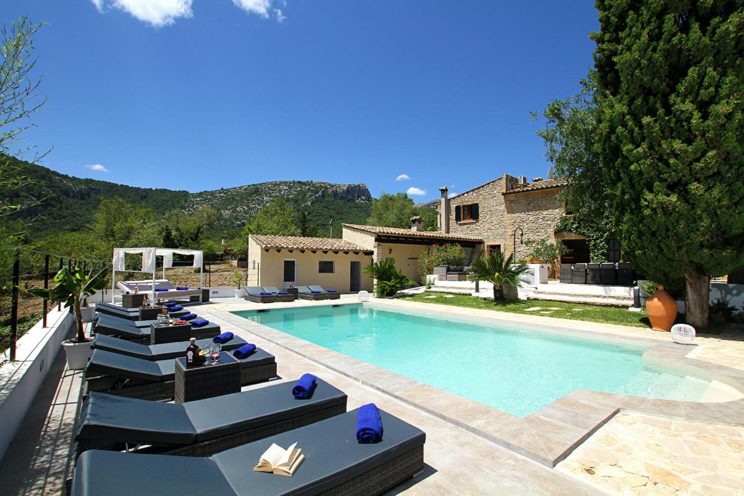 Villa Jaume Ramona view 4
