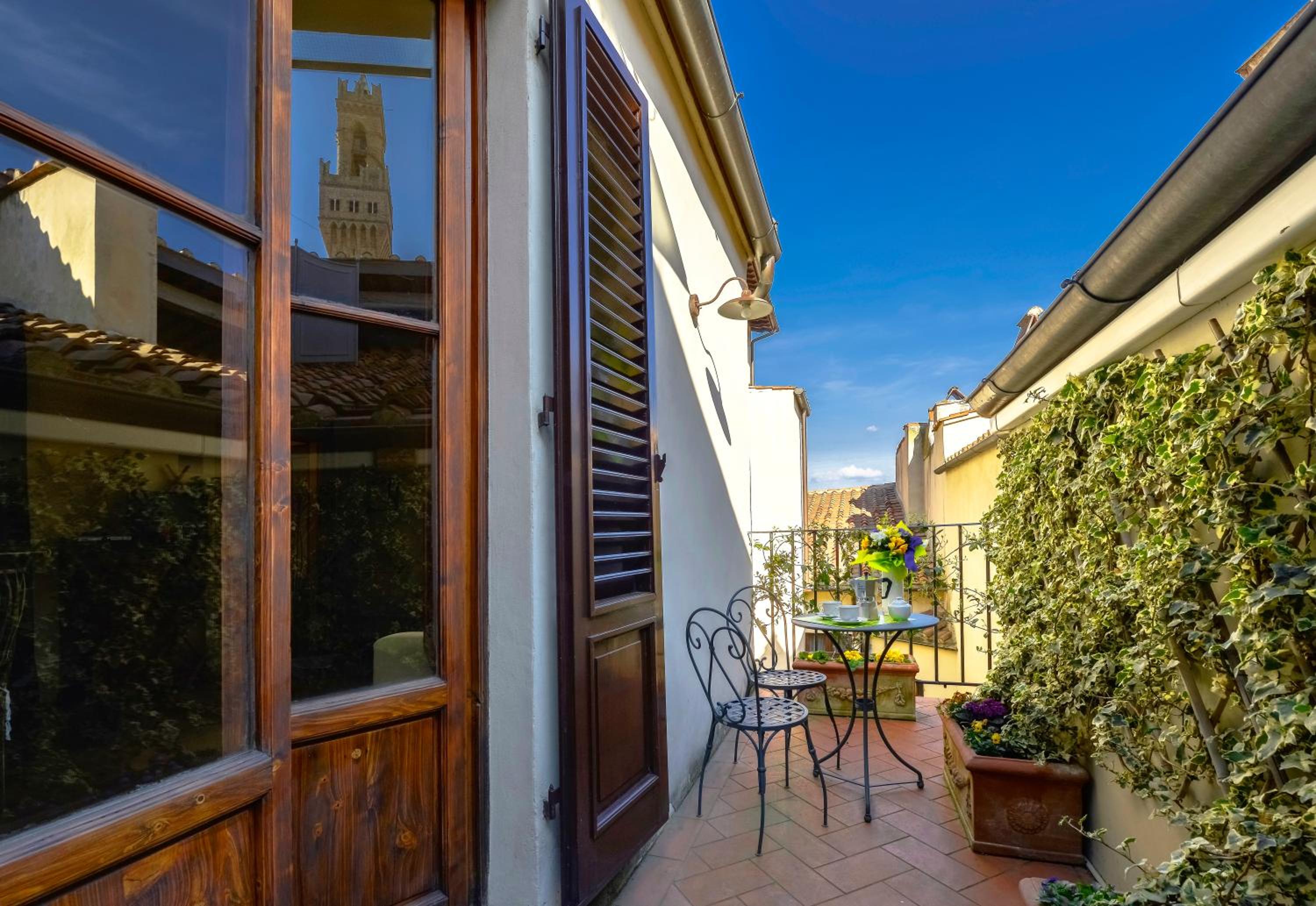 Palazzo Uguccioni Apartments