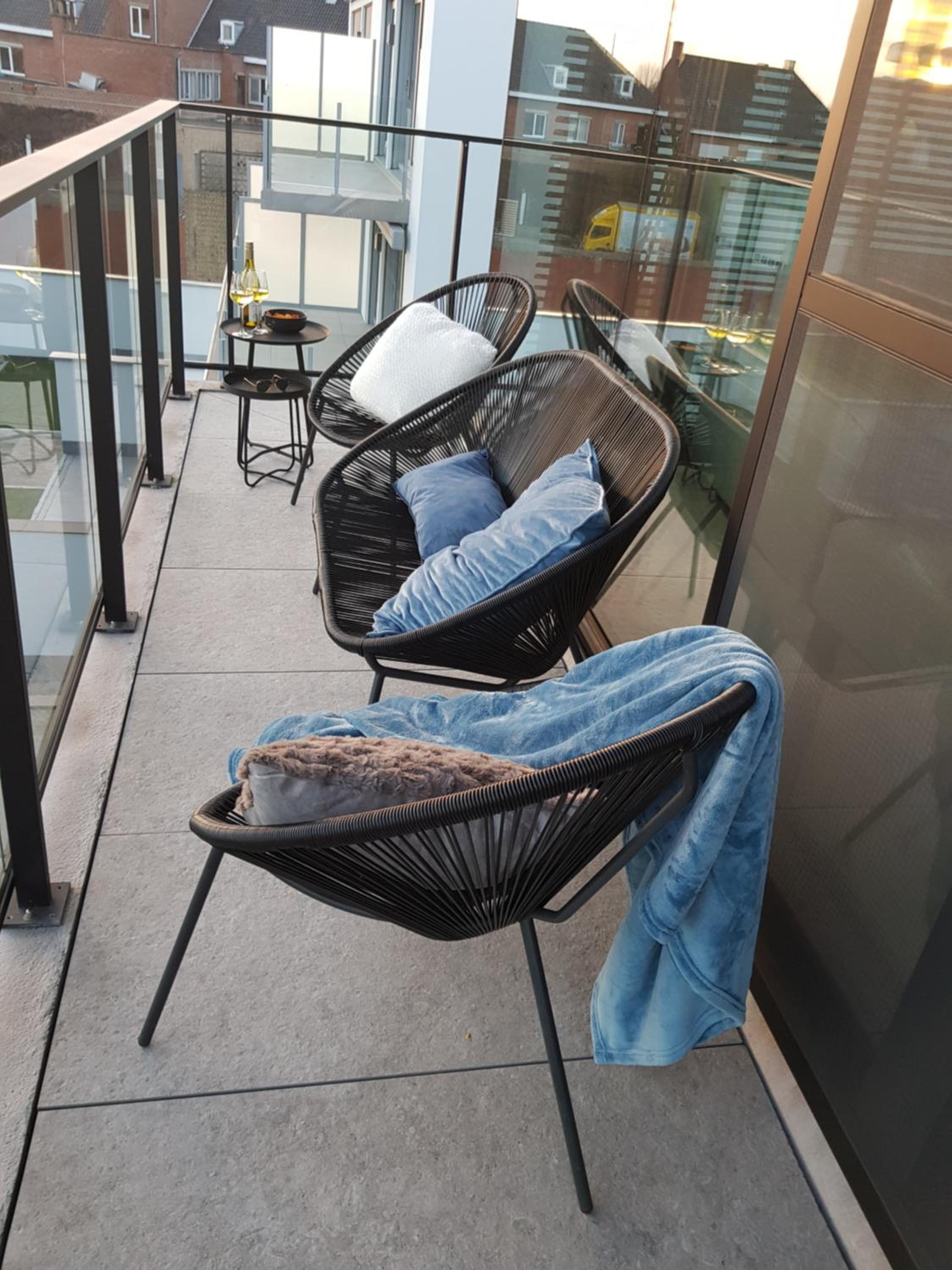 Vakantiewoning Ijzerfront 14-18- Ruim 2-slpk appartement met terras & privéparking