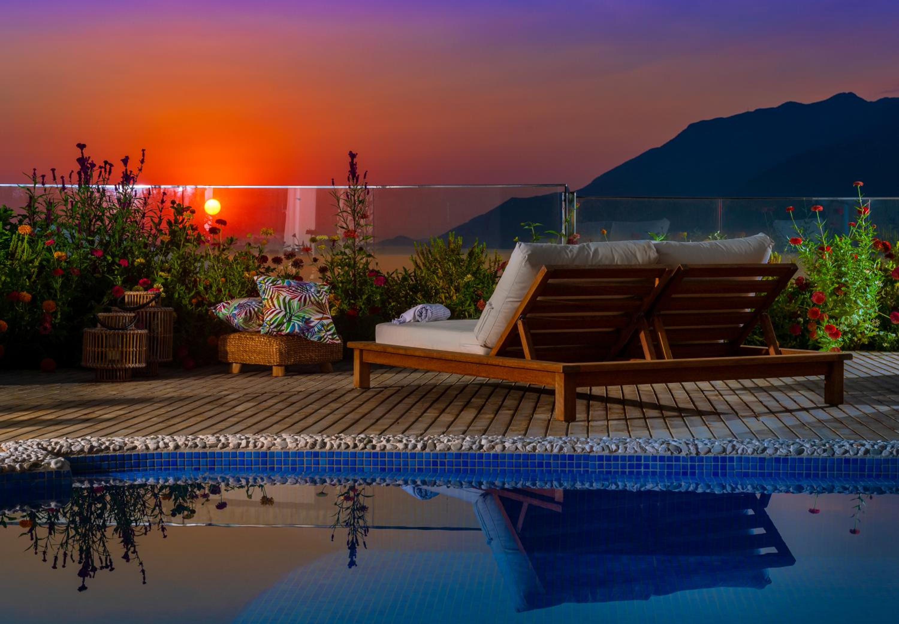 Peninsula Gardens Hotel - Image 129