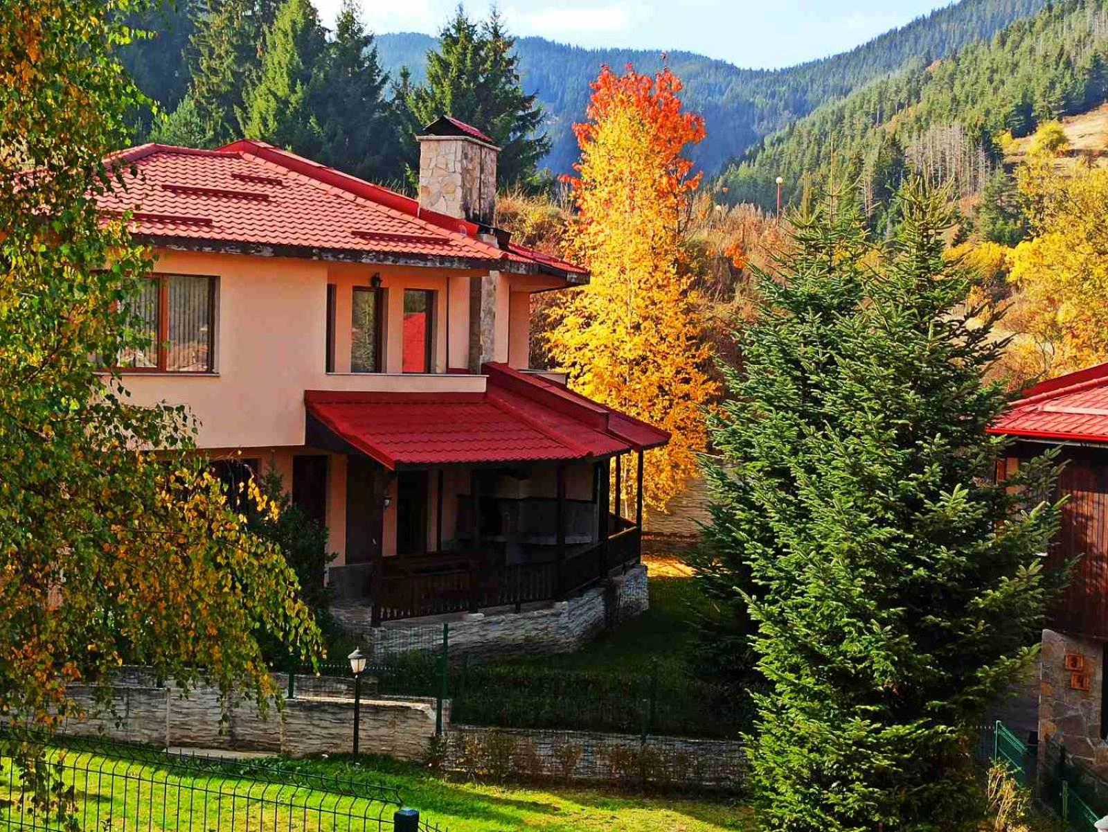 Rodopi Houses