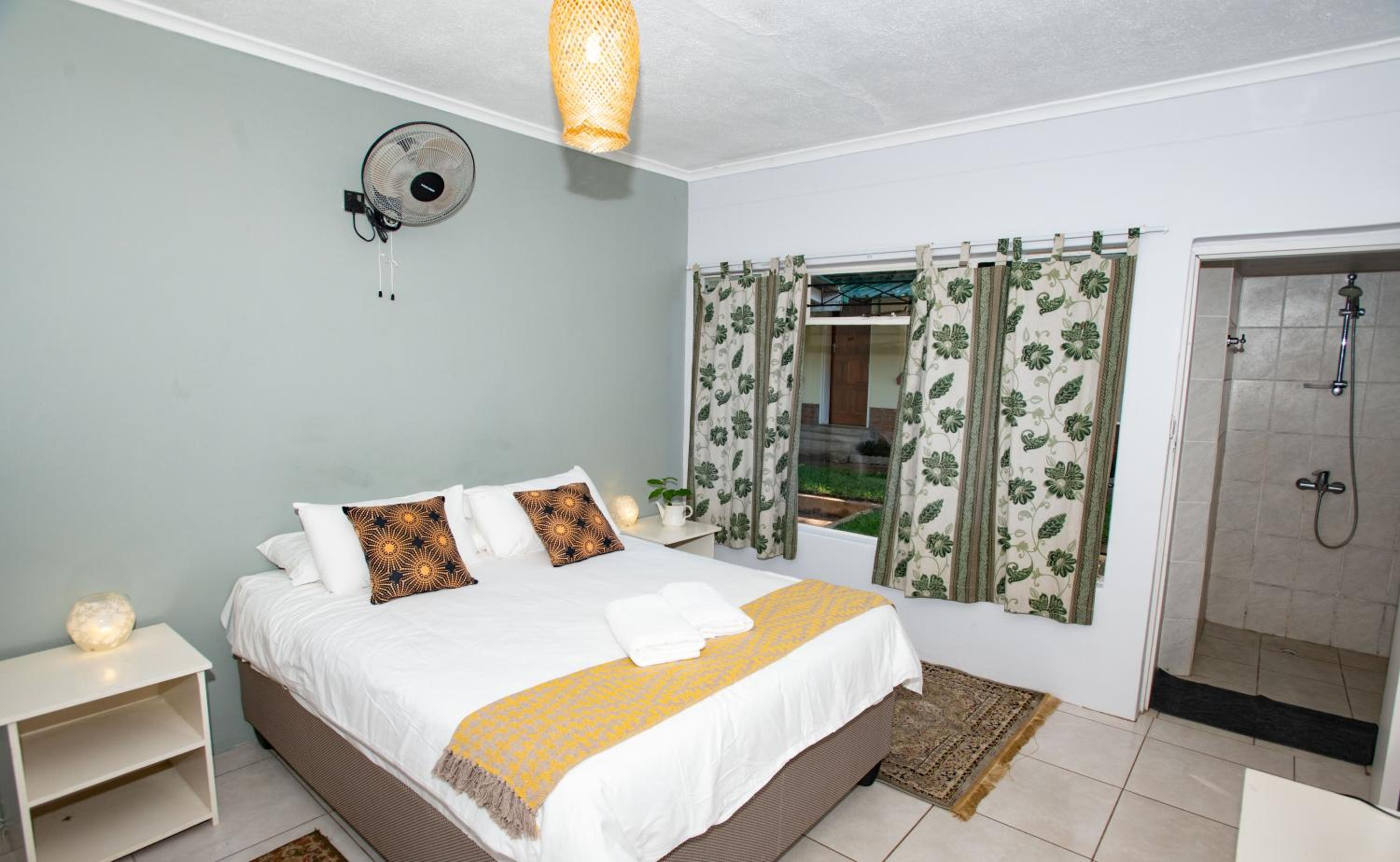 Livingstone Lodge