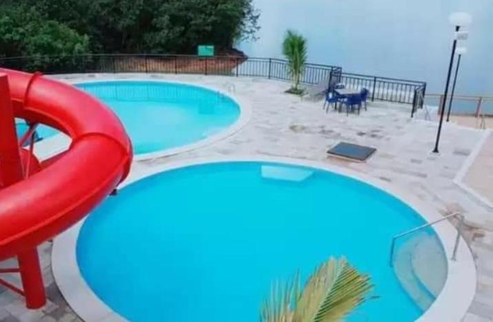 RESORT DO LAGO