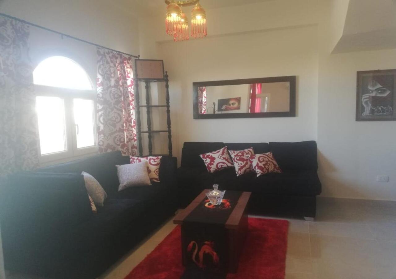 Villa with private pool at Makadi Heights