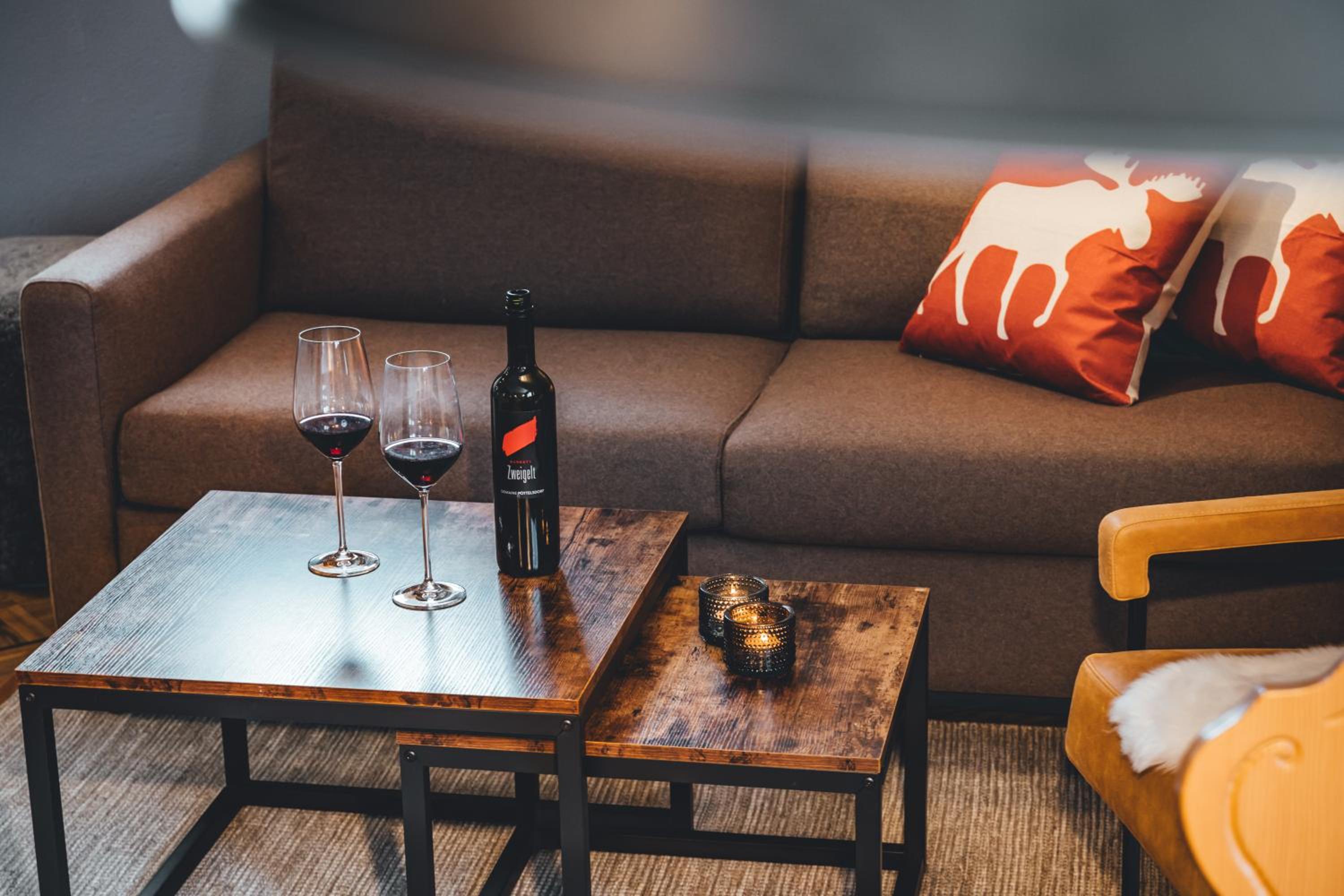 Nordic Lodge - Suite Hotel