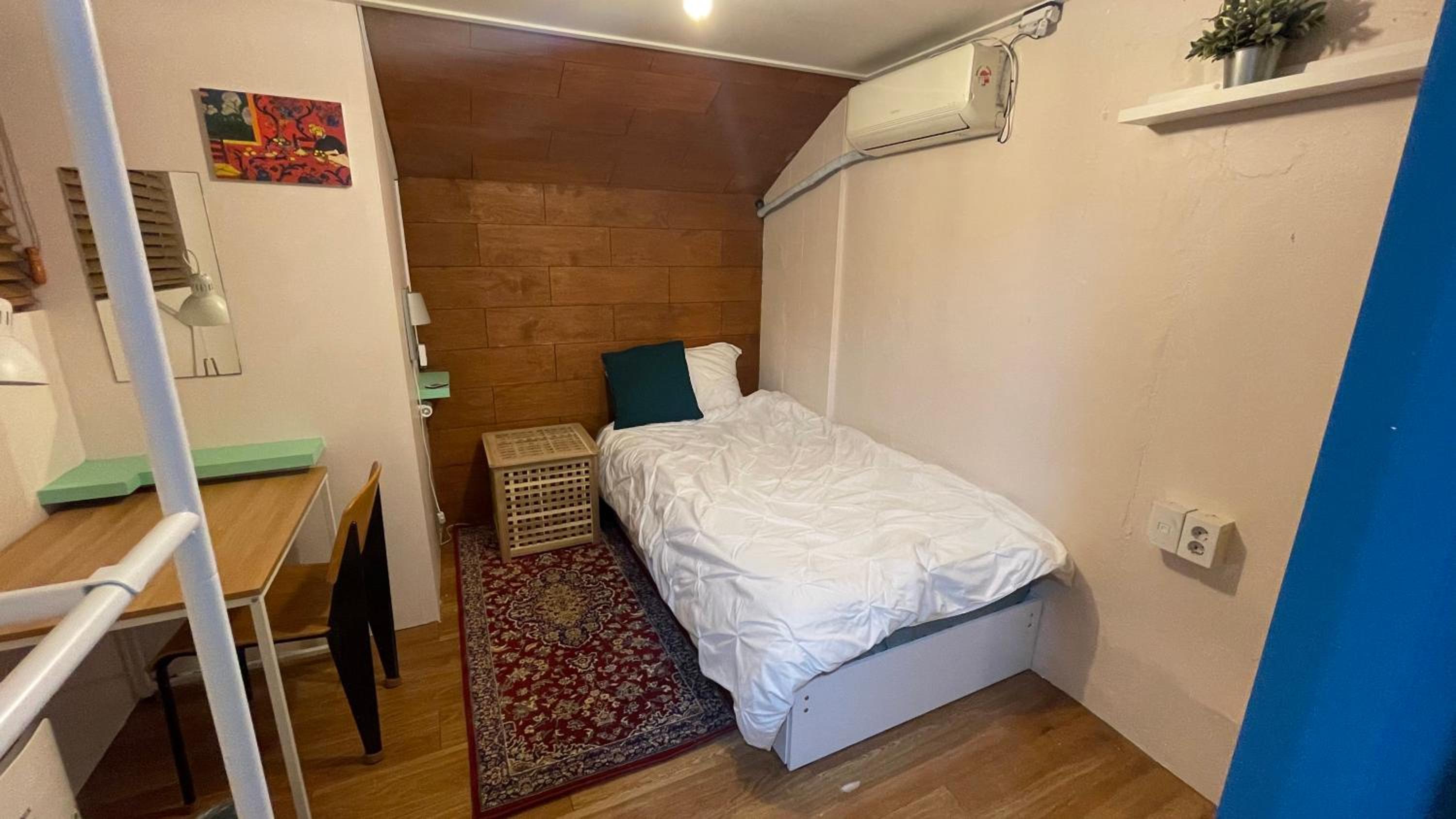 SISnBRO Guesthouse