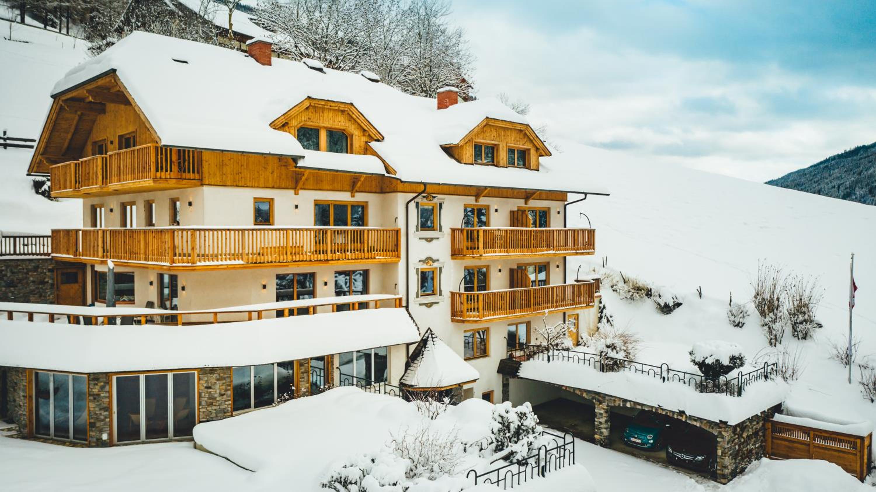 Nordic Lodge - Suite Hotel