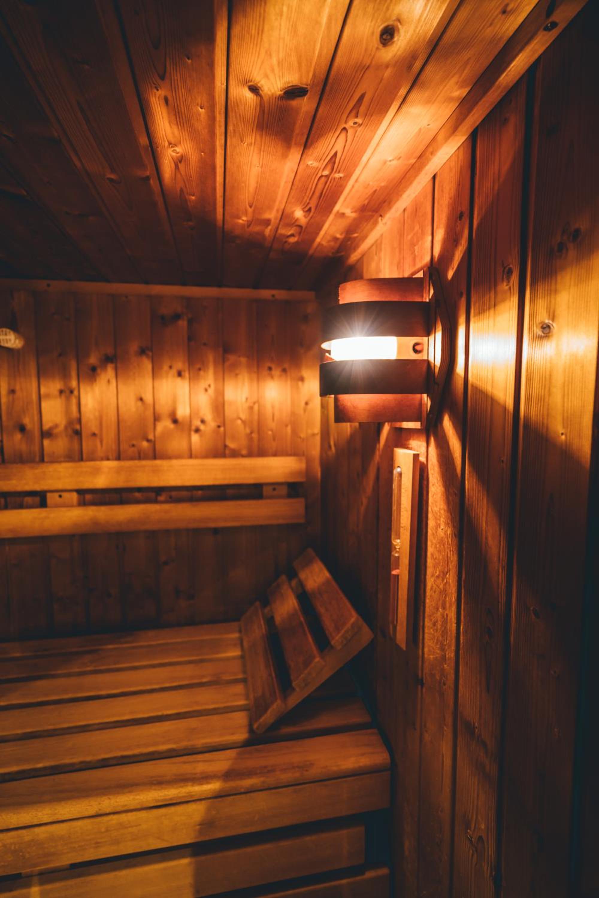 Nordic Lodge - Suite Hotel