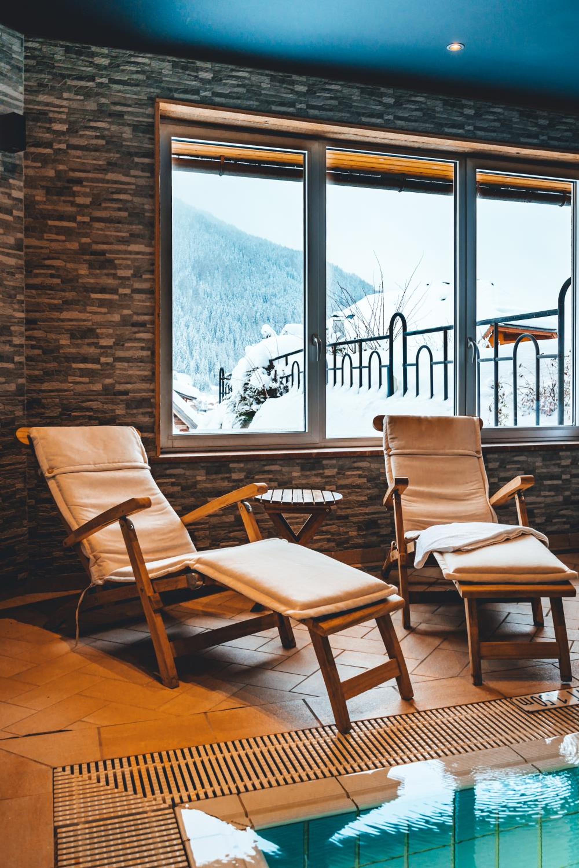 Nordic Lodge - Suite Hotel