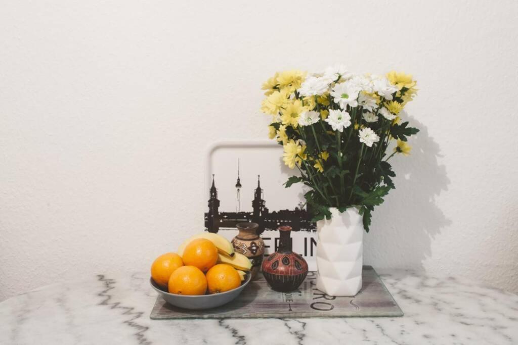 Family Apartment for 6 guests, Mitte Moabit
