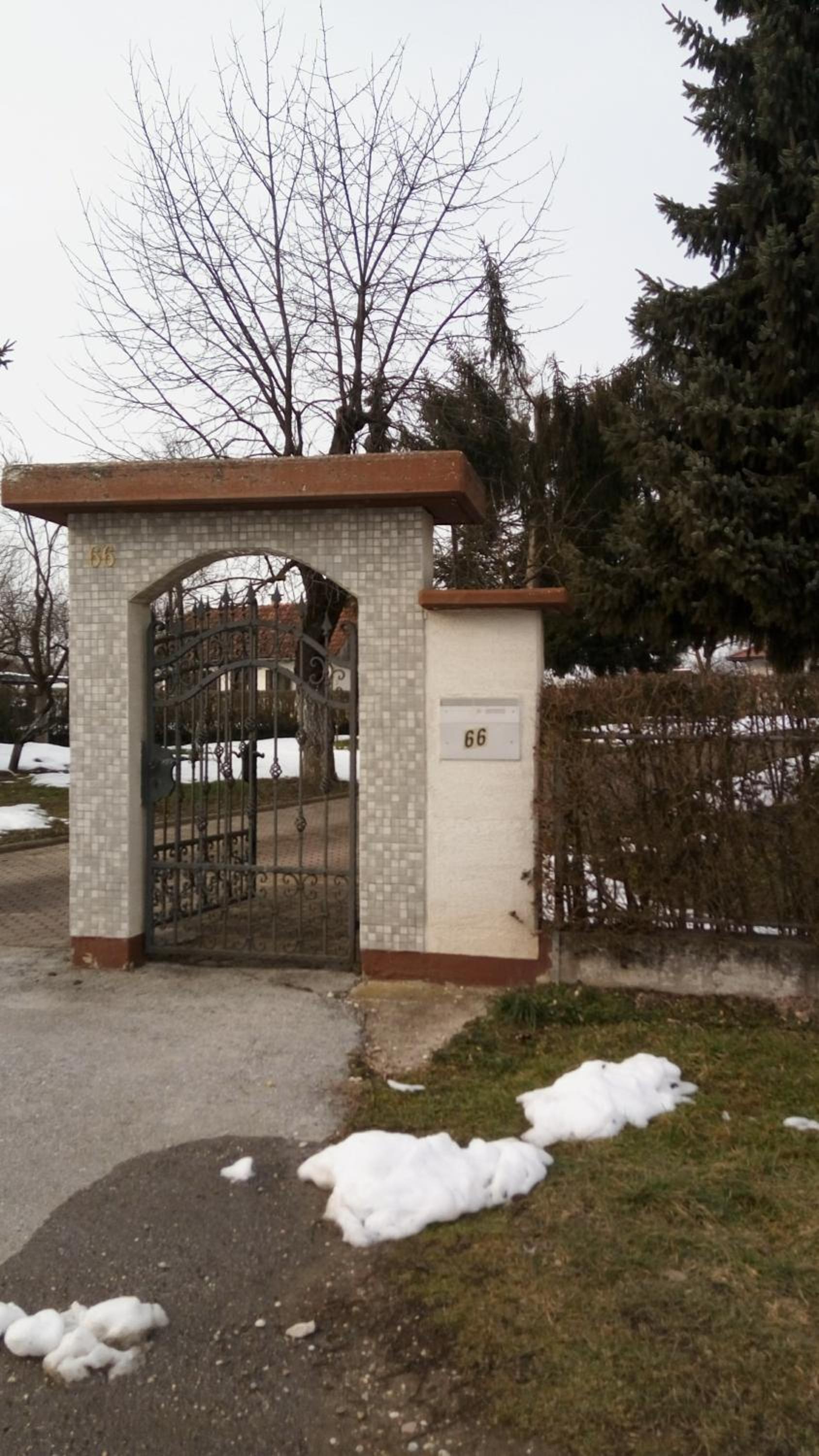 Photo 27
