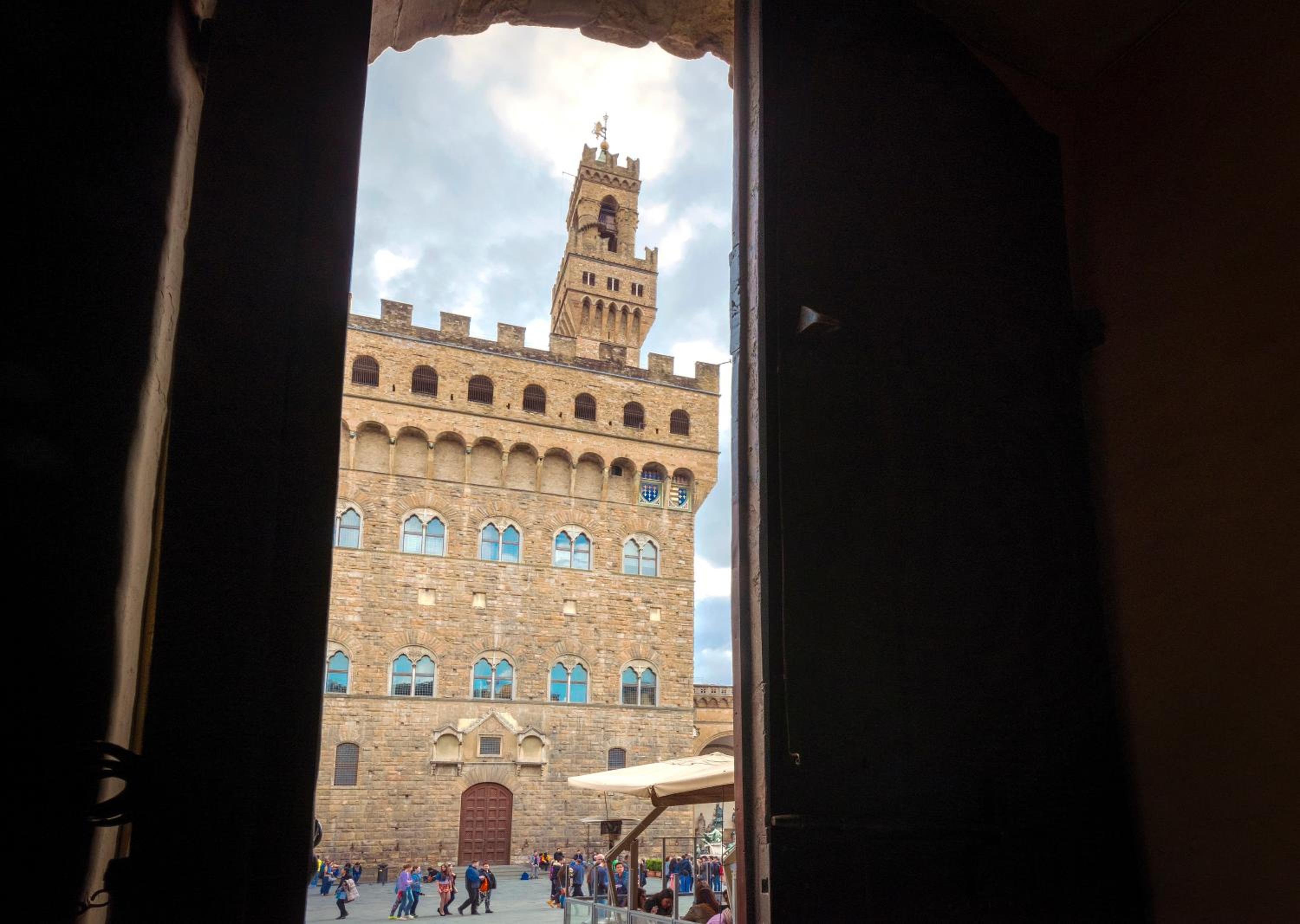 Palazzo Uguccioni Apartments