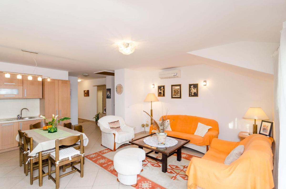 Apartment Mia