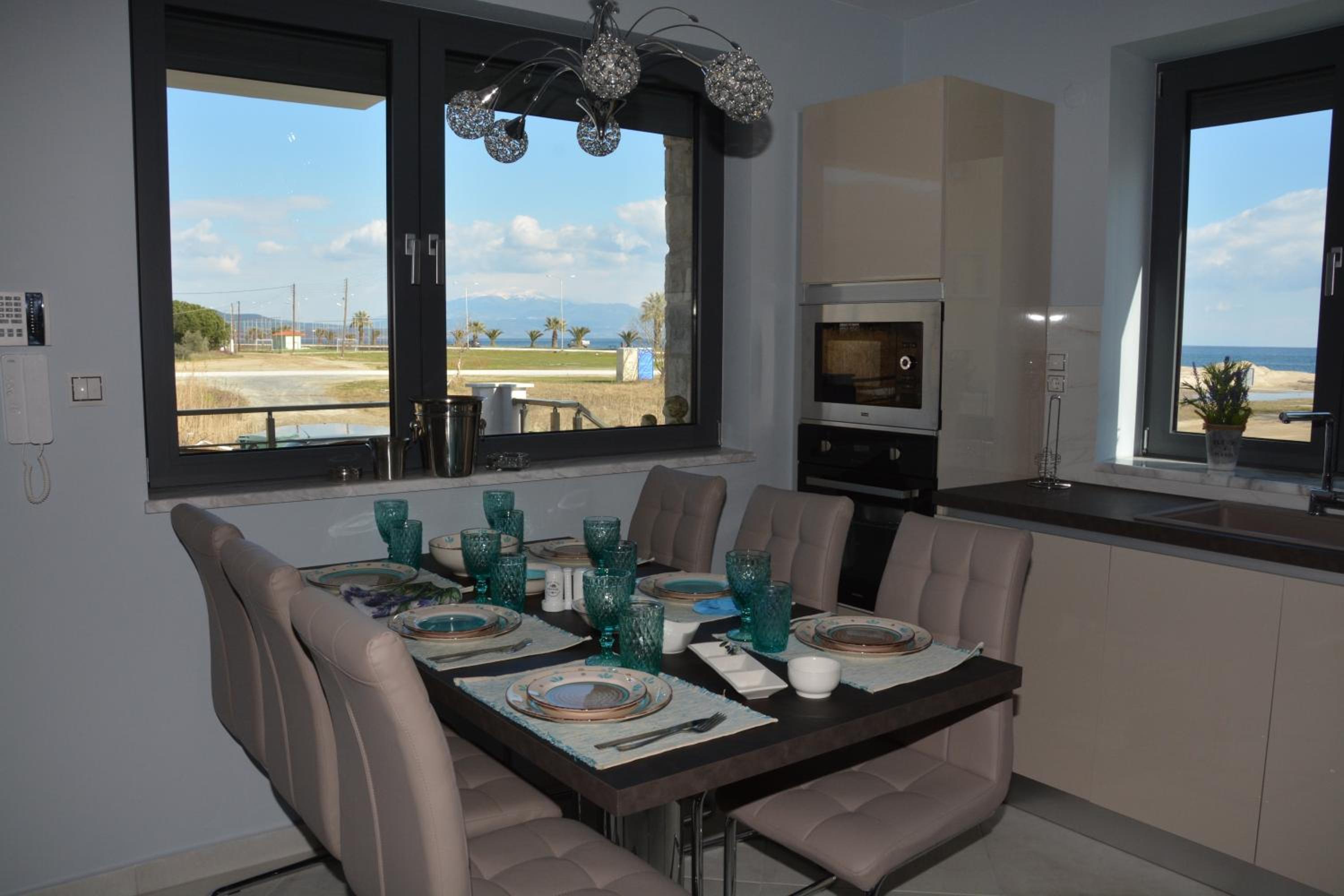 PEGASUS sea view Luxury apartments view 5