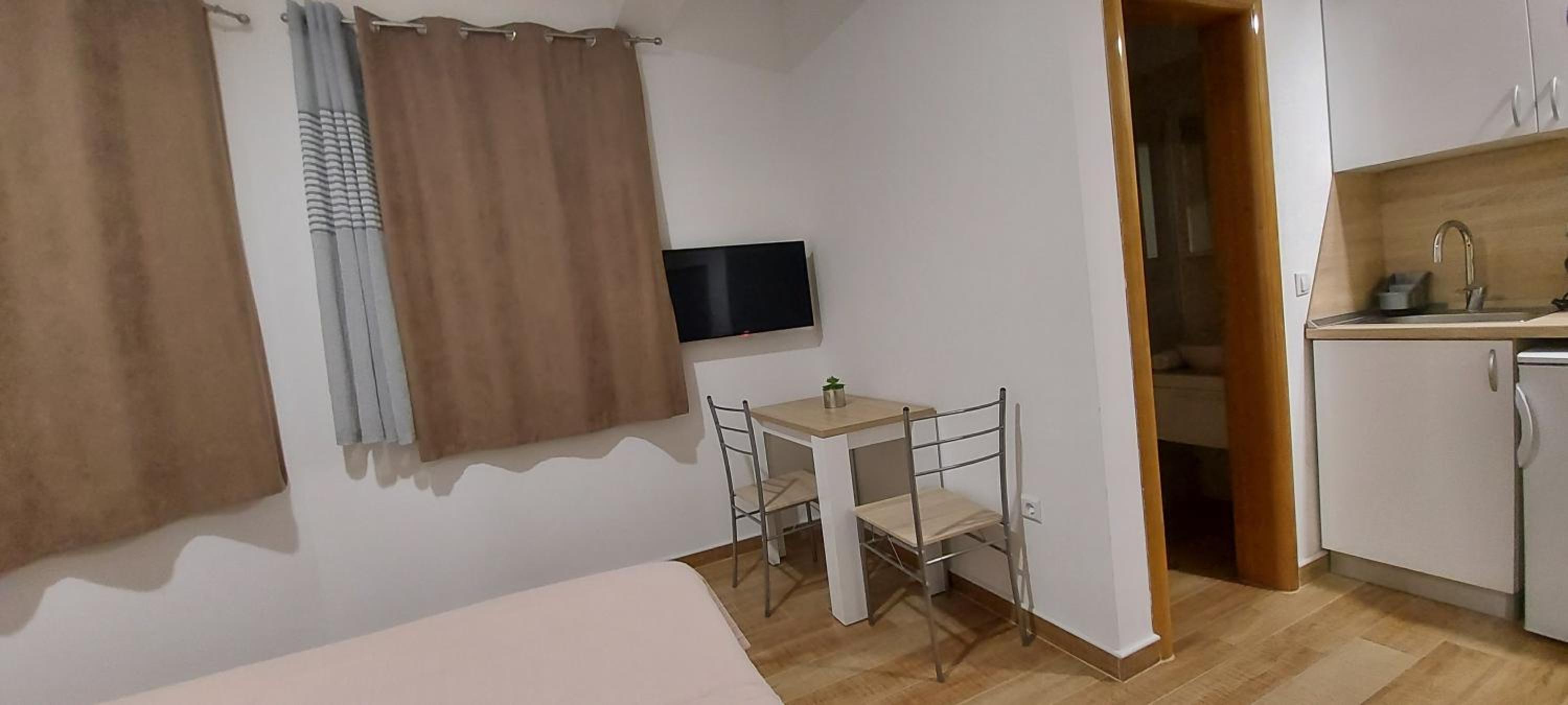 Apartmani Barka