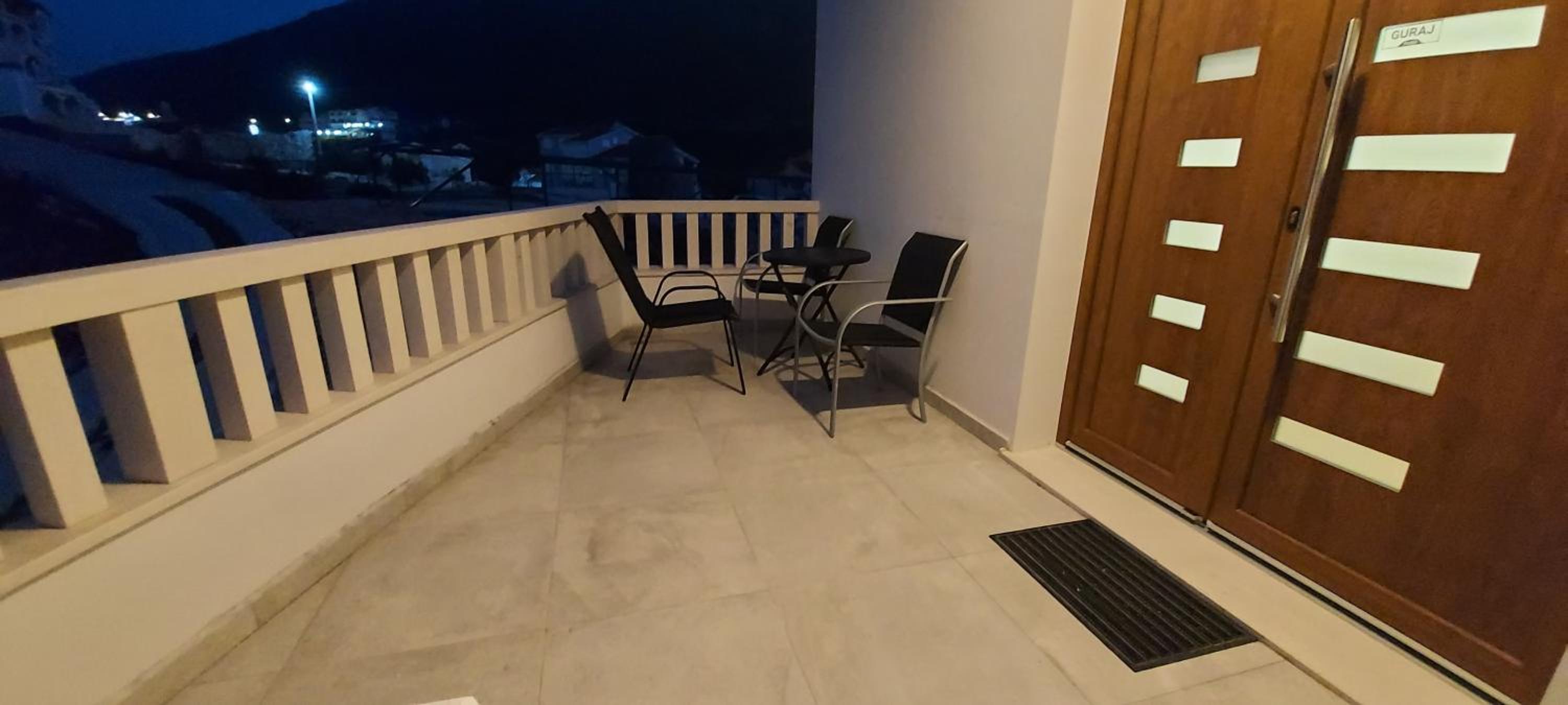 Apartmani Barka