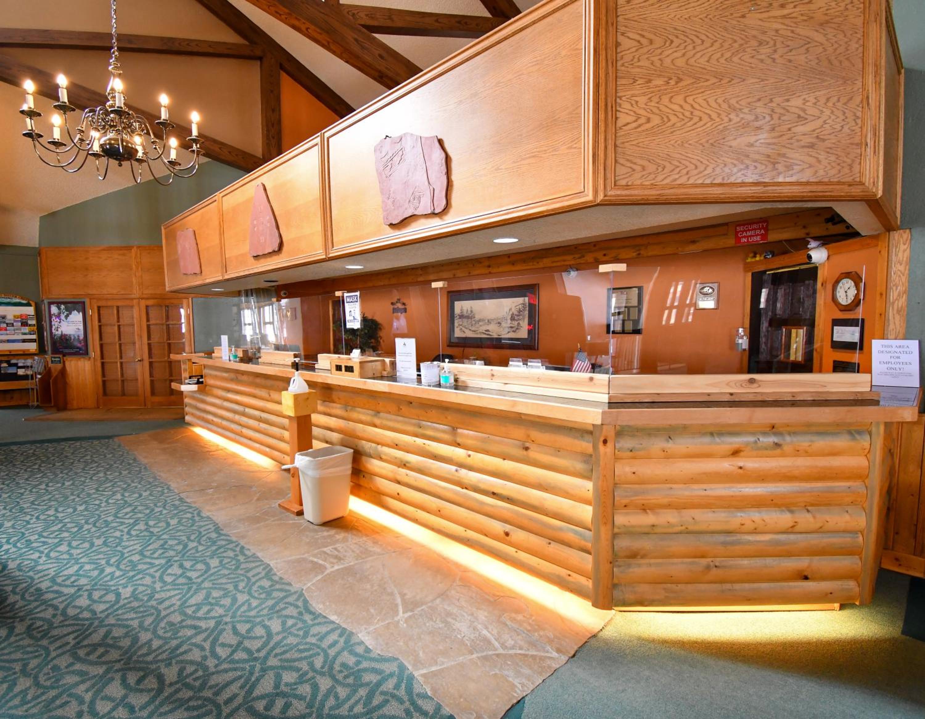 The Inn at Silvercreek - Property Image 21