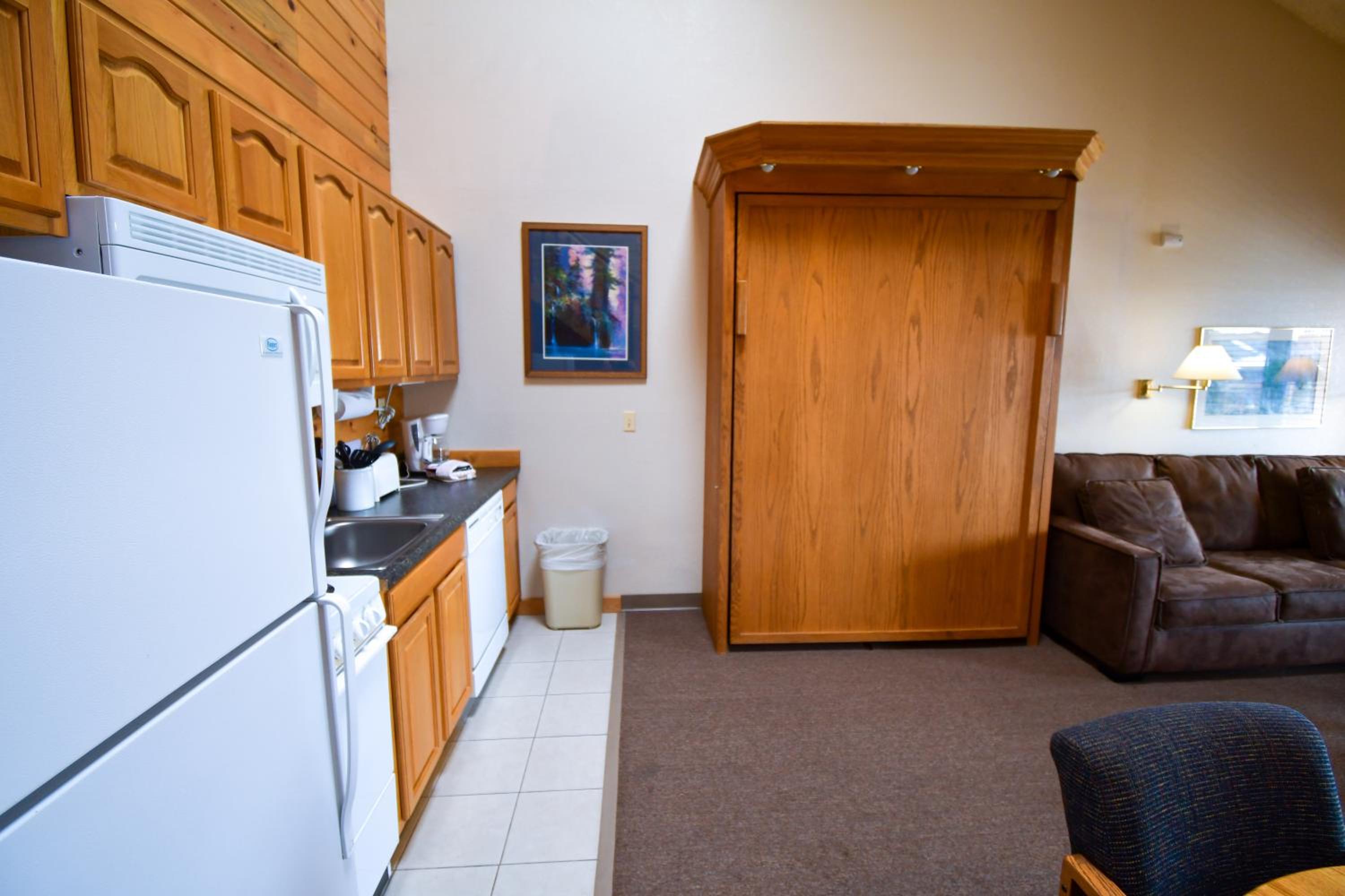 The Inn at Silvercreek - Property Image 23