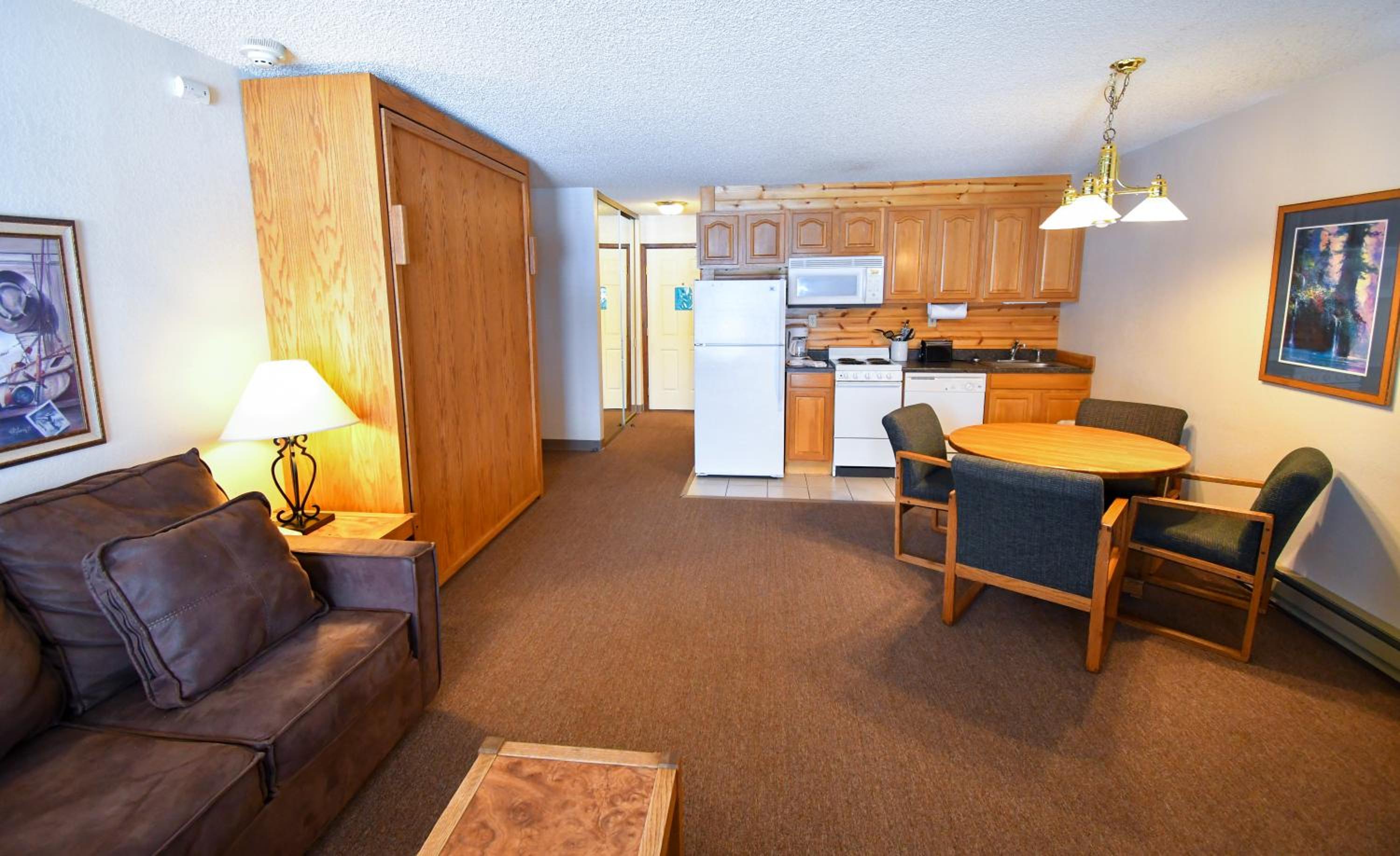 The Inn at Silvercreek - Property Image 54