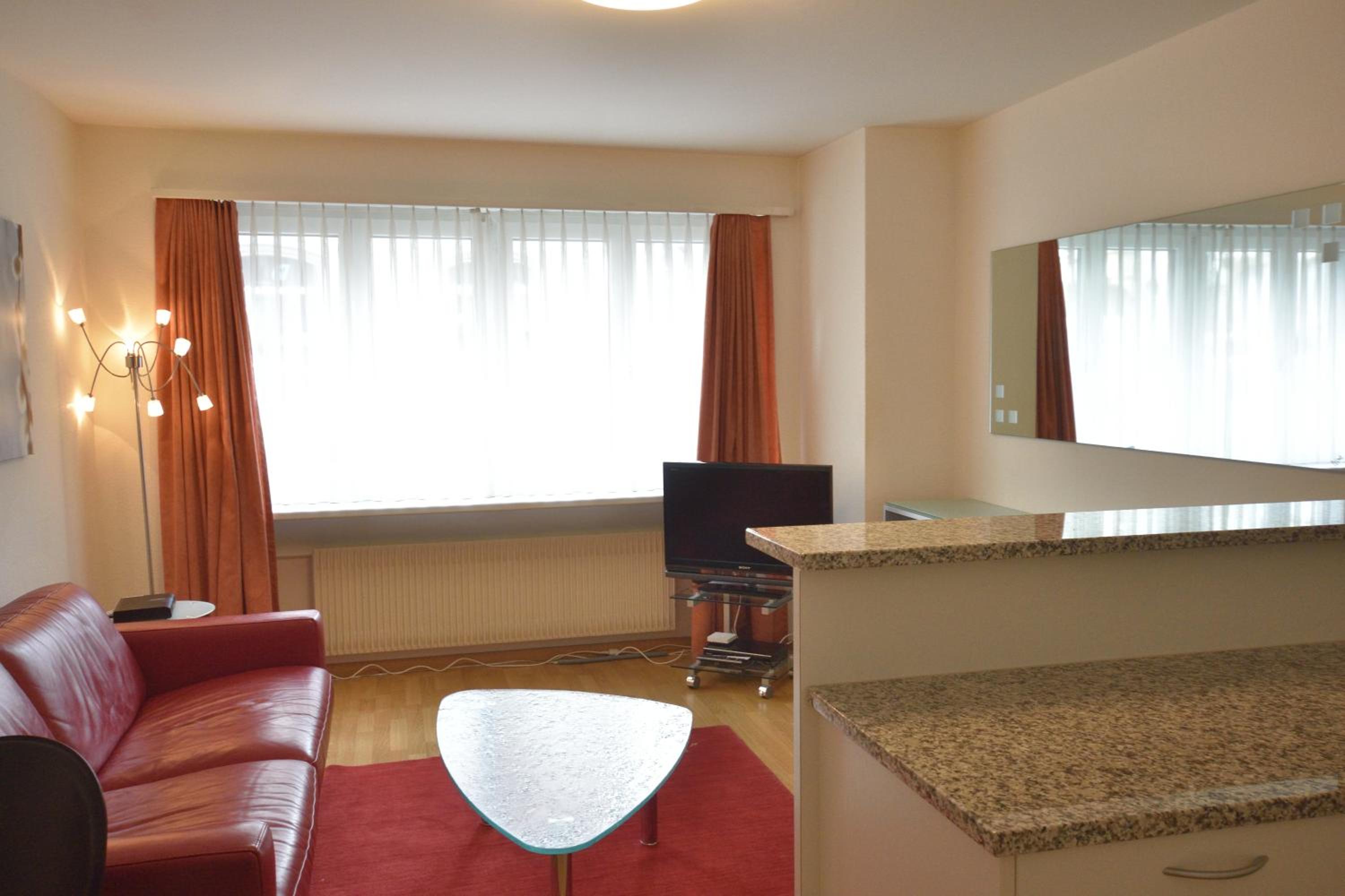 Nice 1BR flat in the city center - Crown 3