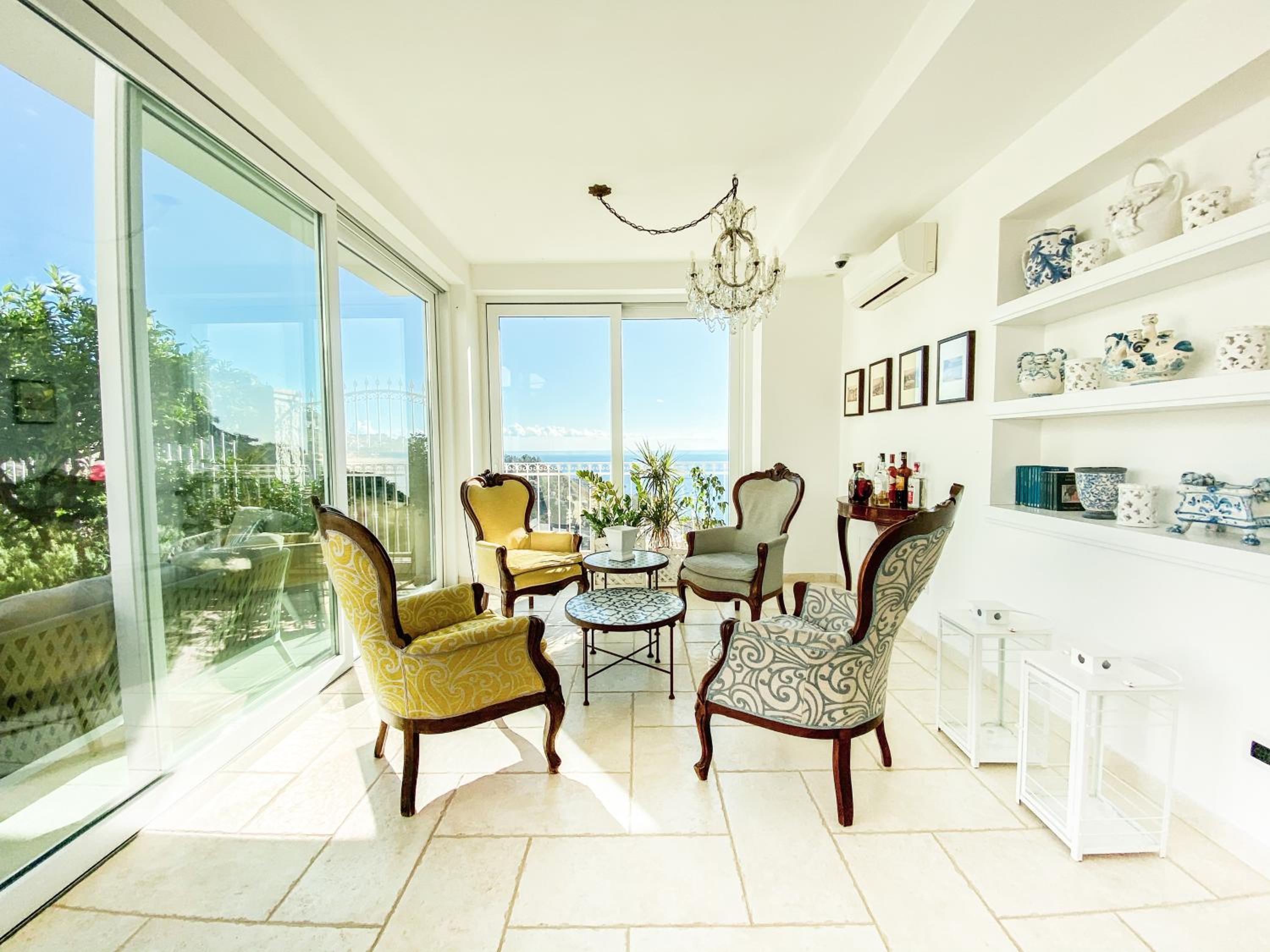 Sciccosa Guest House