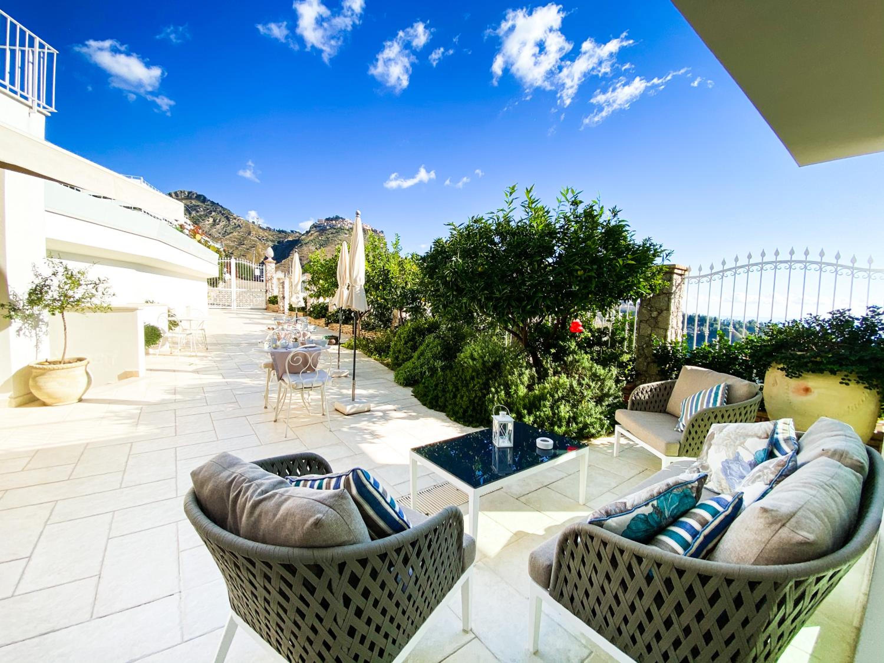 Sciccosa Guest House