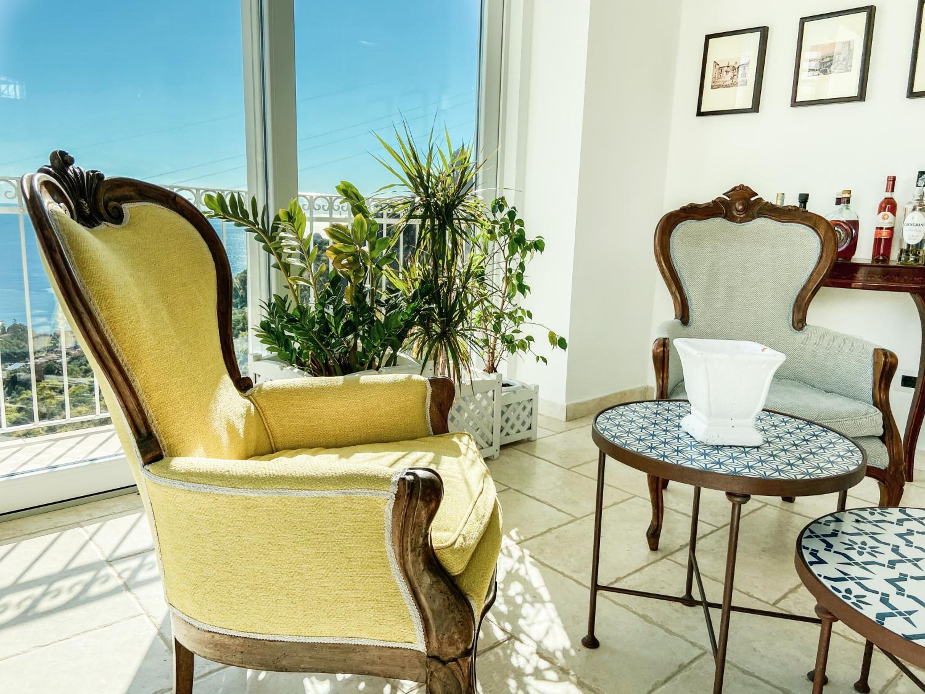 Sciccosa Guest House