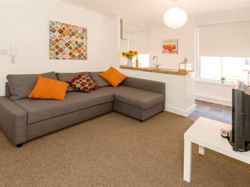 Beddoe Apartments view 2