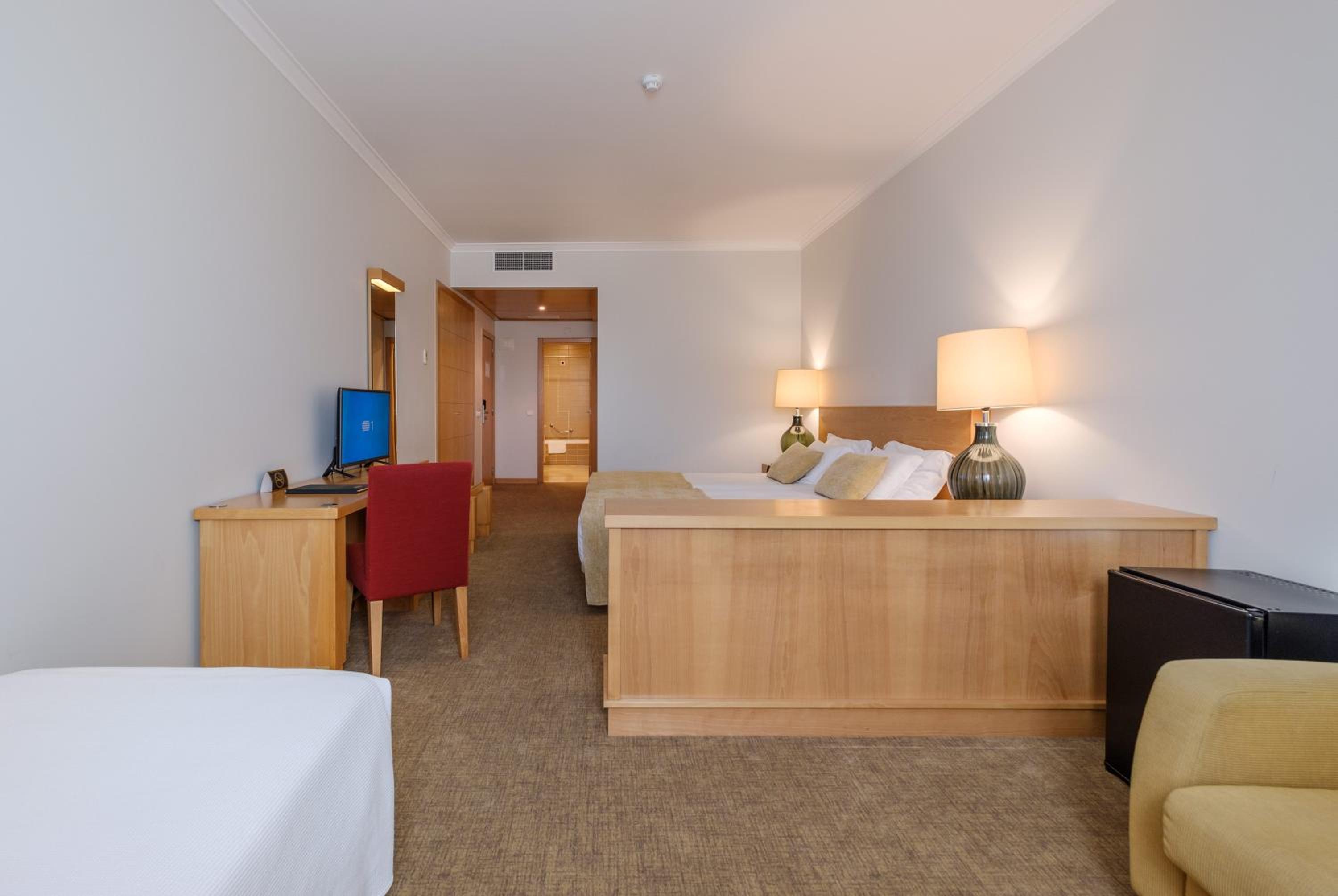 Fatima Vacations - Hotel Santa Maria - Property Image 4