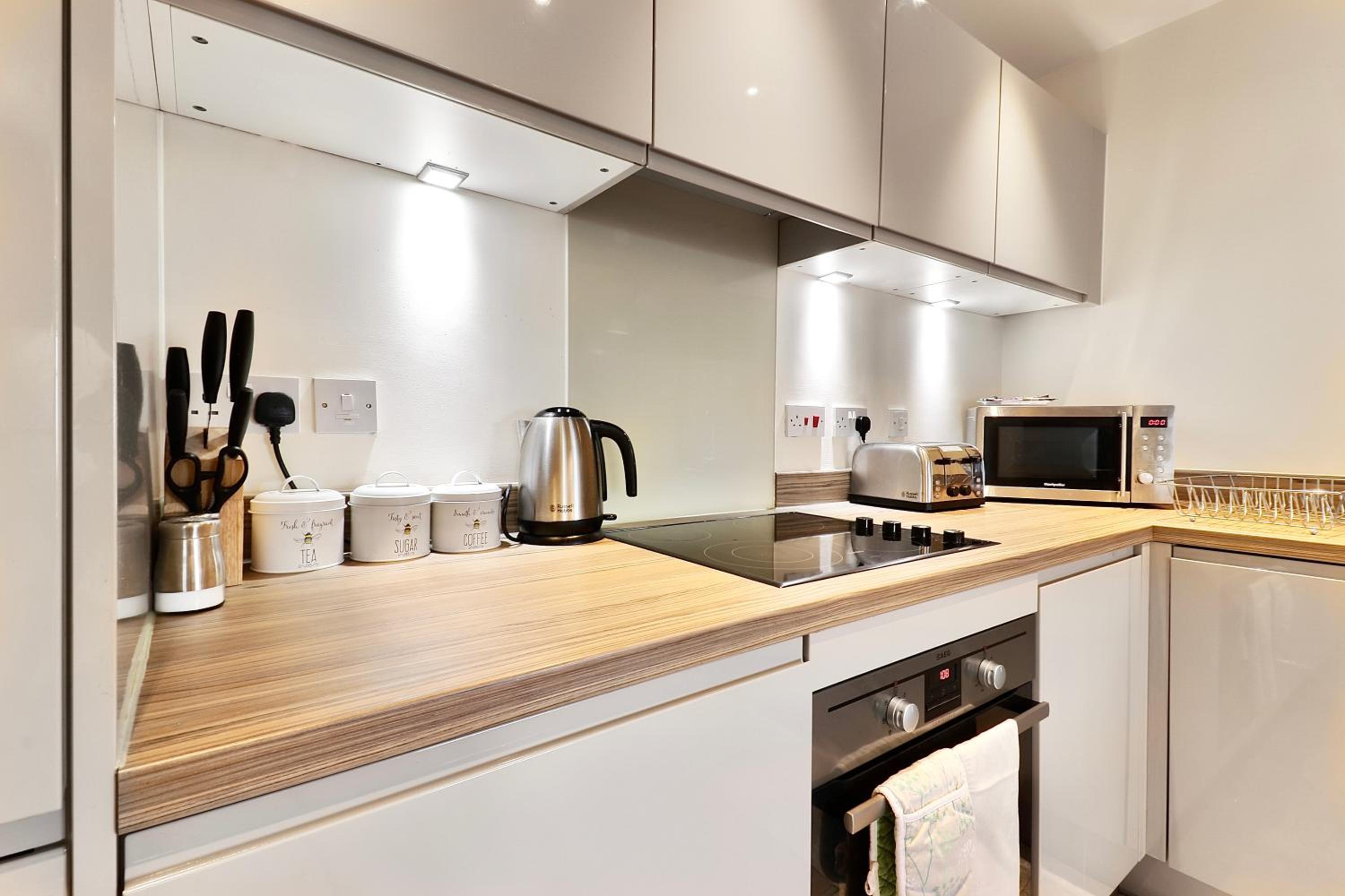 Sapphire Serviced Apartment view 4
