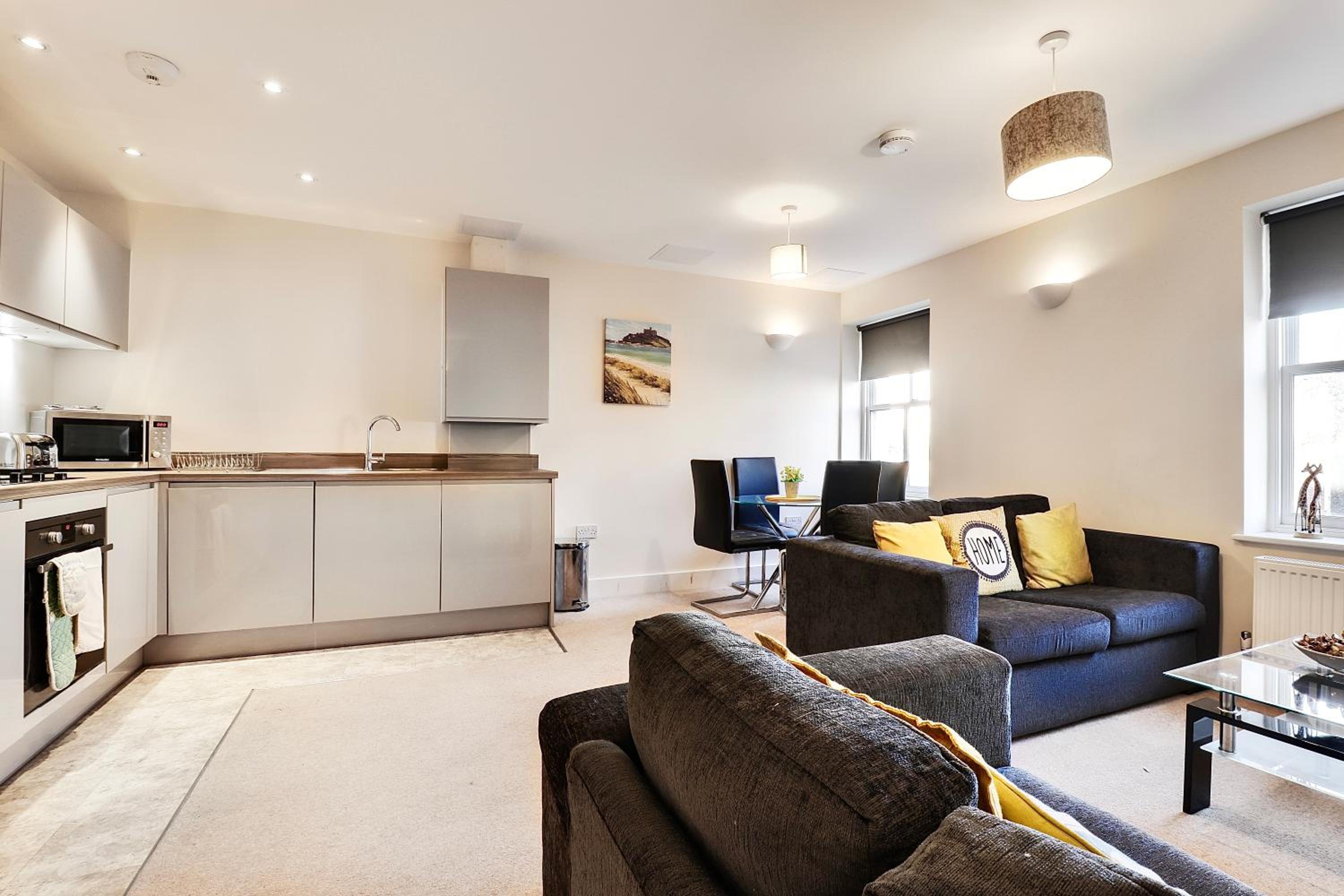 Sapphire Serviced Apartment view 3