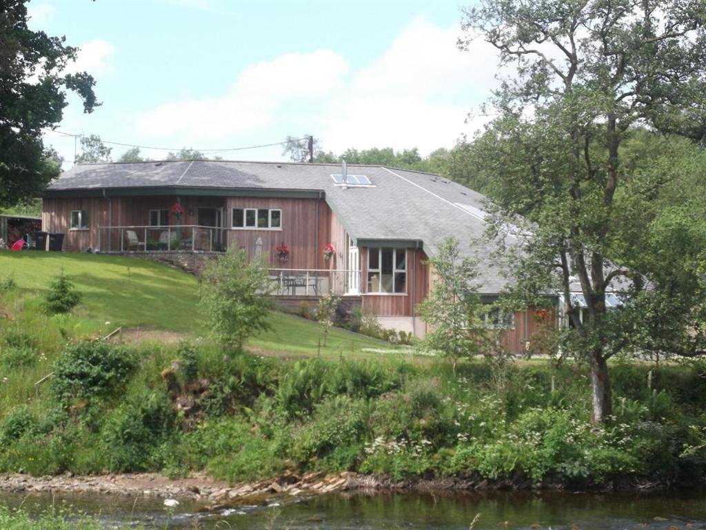 Black Burn Lodge