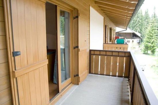 NRH Laurin Karersee view 3